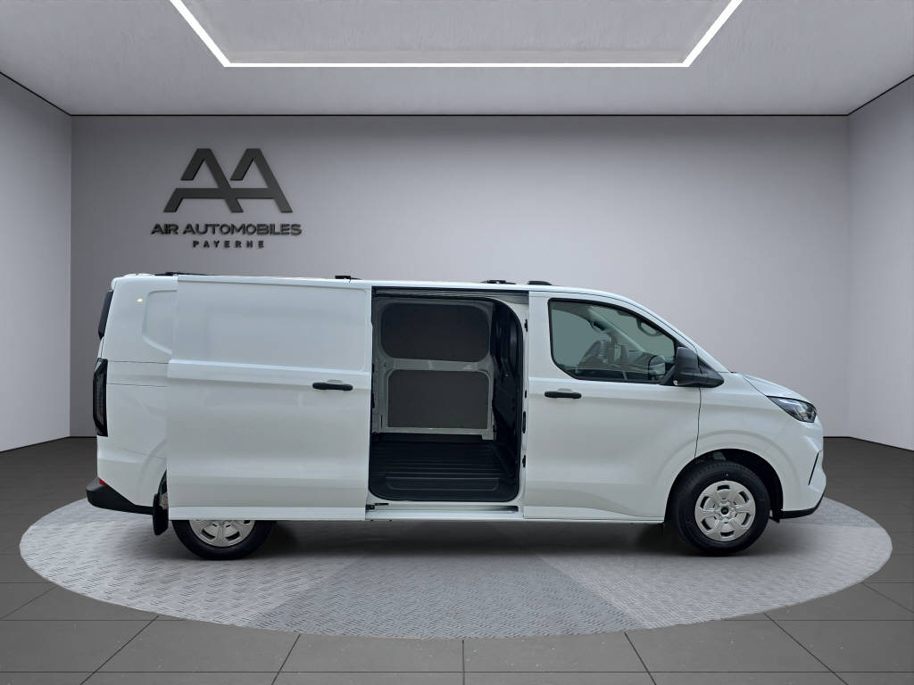 FORD Transit Custom Van 280 L2 2.0 EcoBlue 136 Trend-image-8