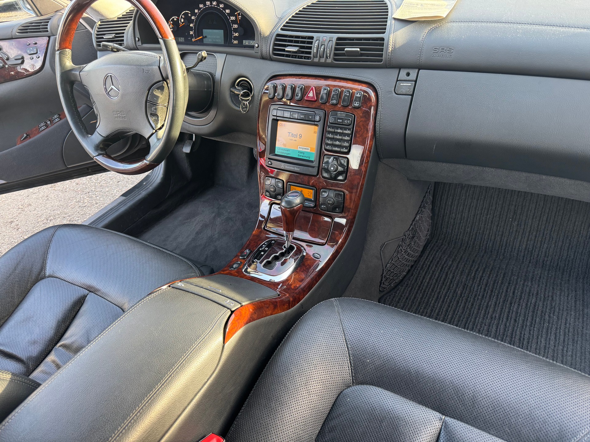 MERCEDES-BENZ CL 500 Automatic-image-12