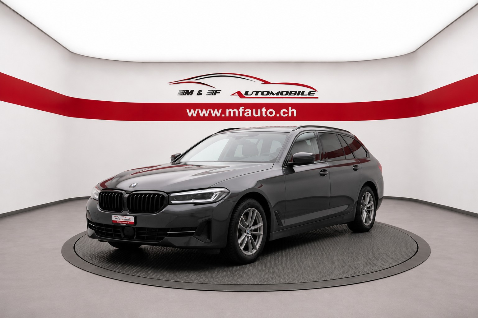 BMW 520d xDrive Touring-image-0
