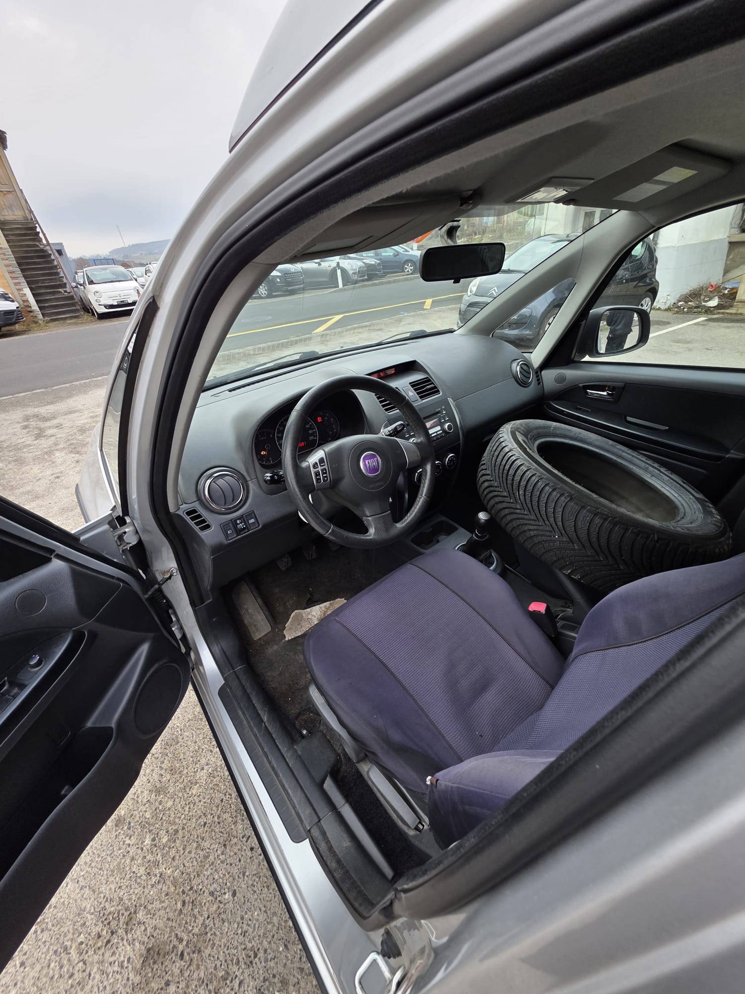 FIAT Sedici 1.6 4WD Dynamic-image-6