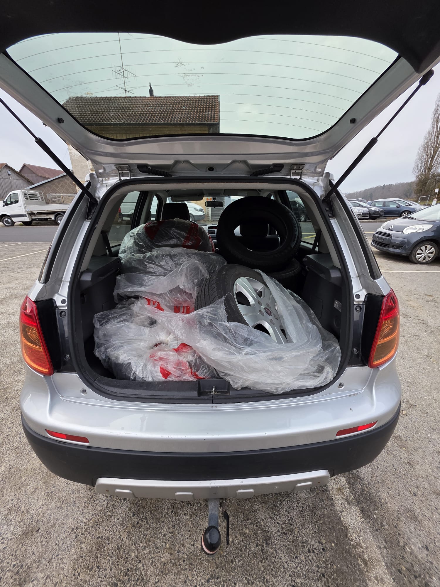 FIAT Sedici 1.6 4WD Dynamic-image-5