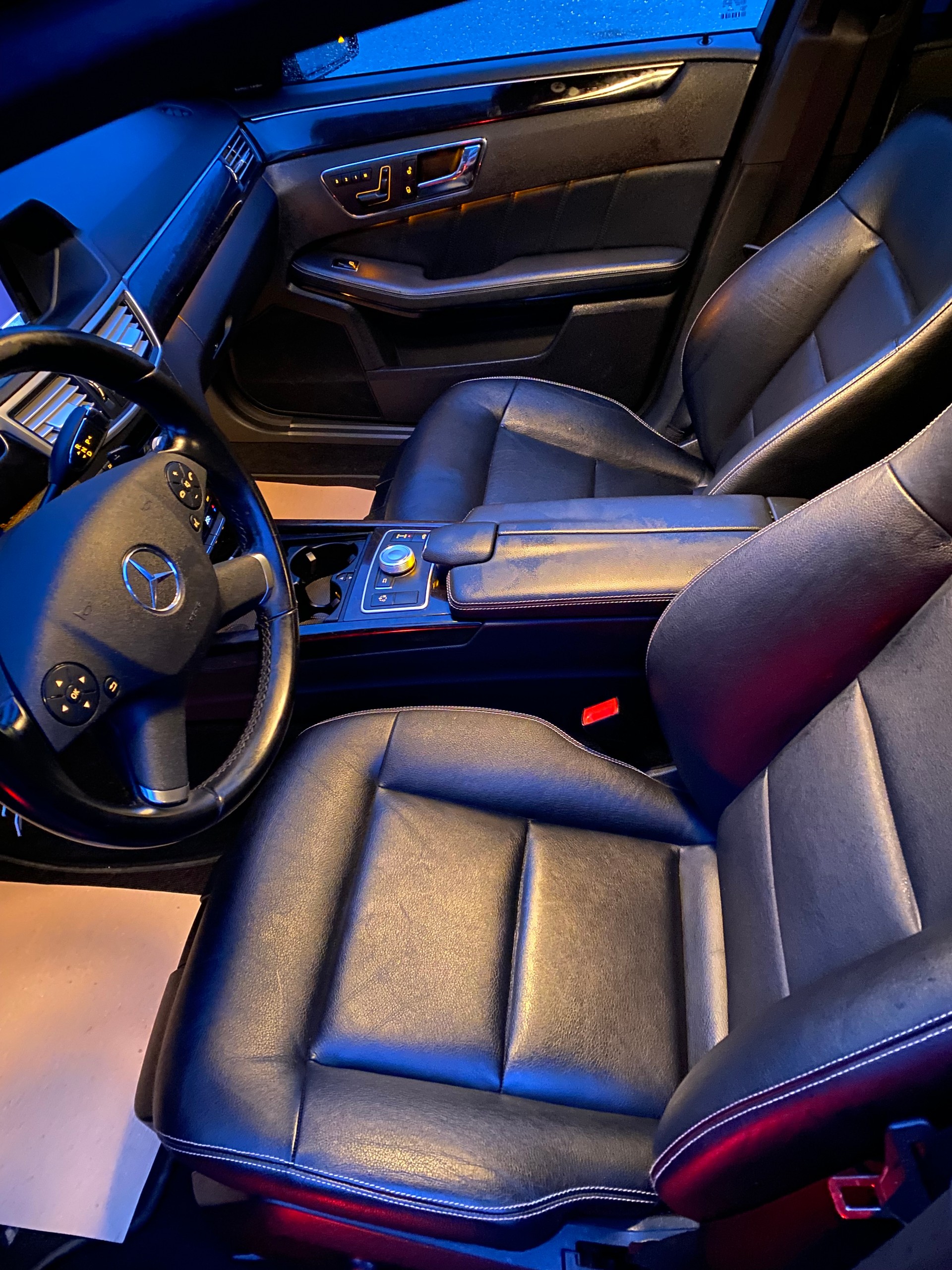 MERCEDES-BENZ E 350 CGI BlueEfficiency 7G-Tronic-image-4