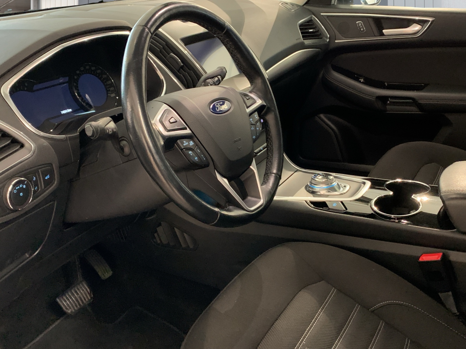 FORD Galaxy 2.0 TDCi 190 Titanium 4x4 7P-image-6