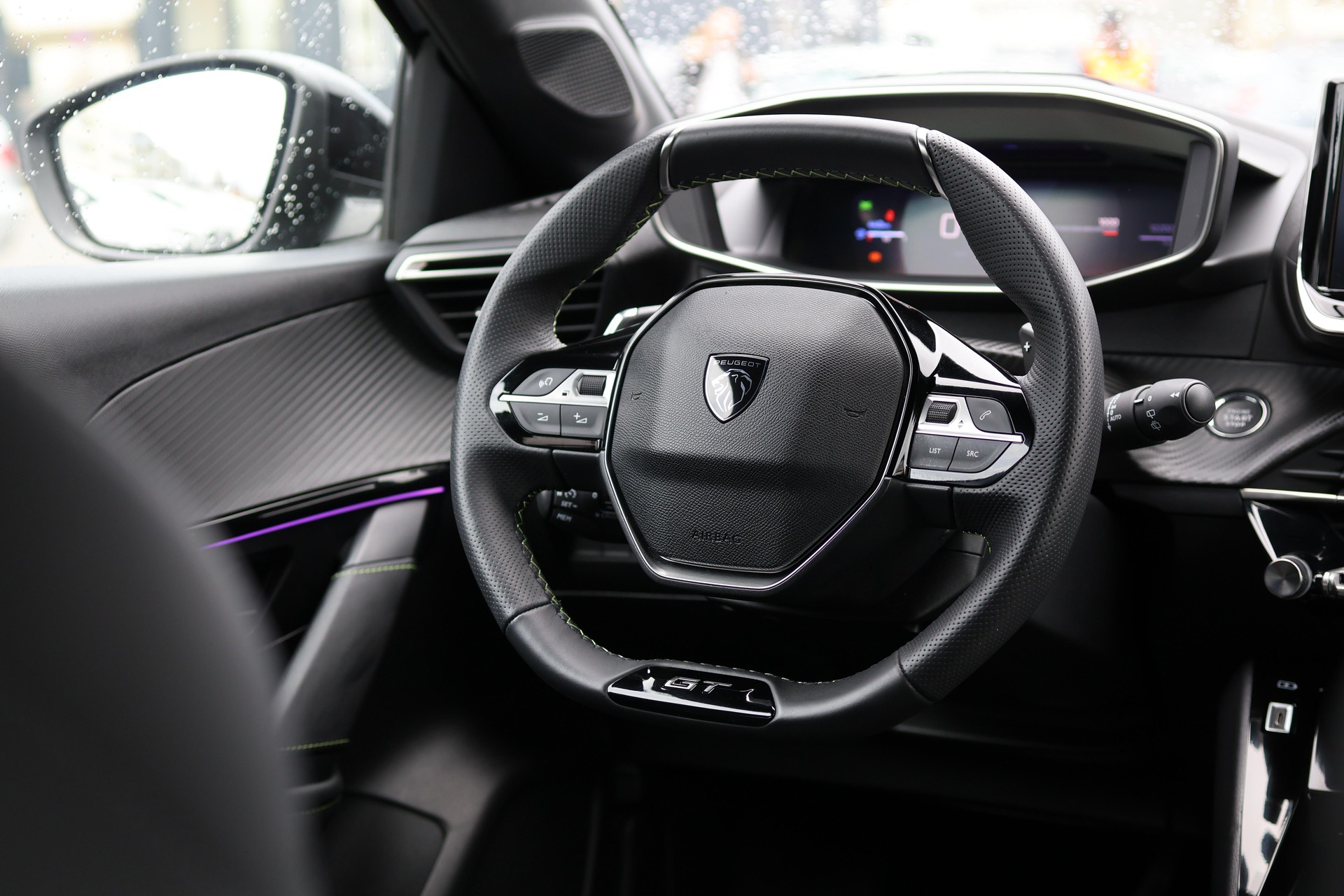 PEUGEOT 208 1.2 Hybrid 145 GT-image-20