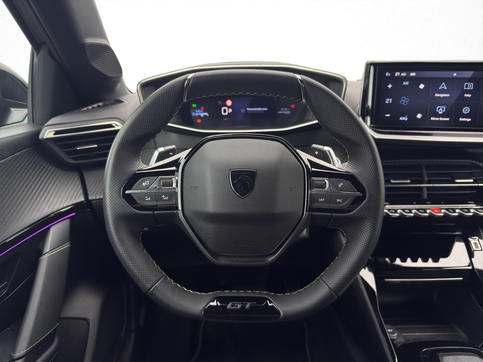 PEUGEOT 208 1.2 Hybrid 145 GT-image-17