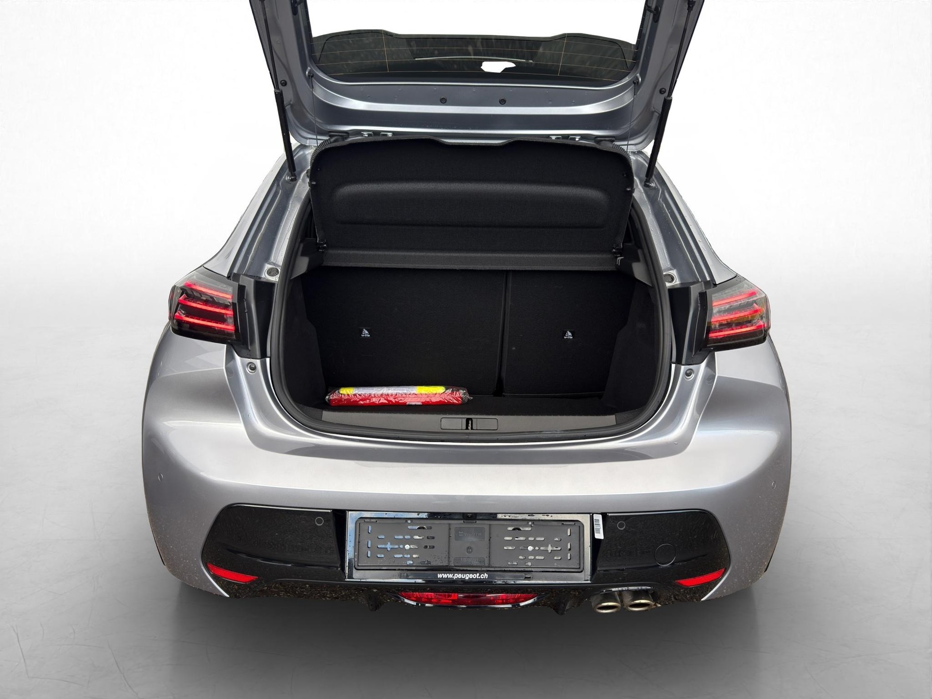 PEUGEOT 208 1.2 Hybrid 145 GT-image-29