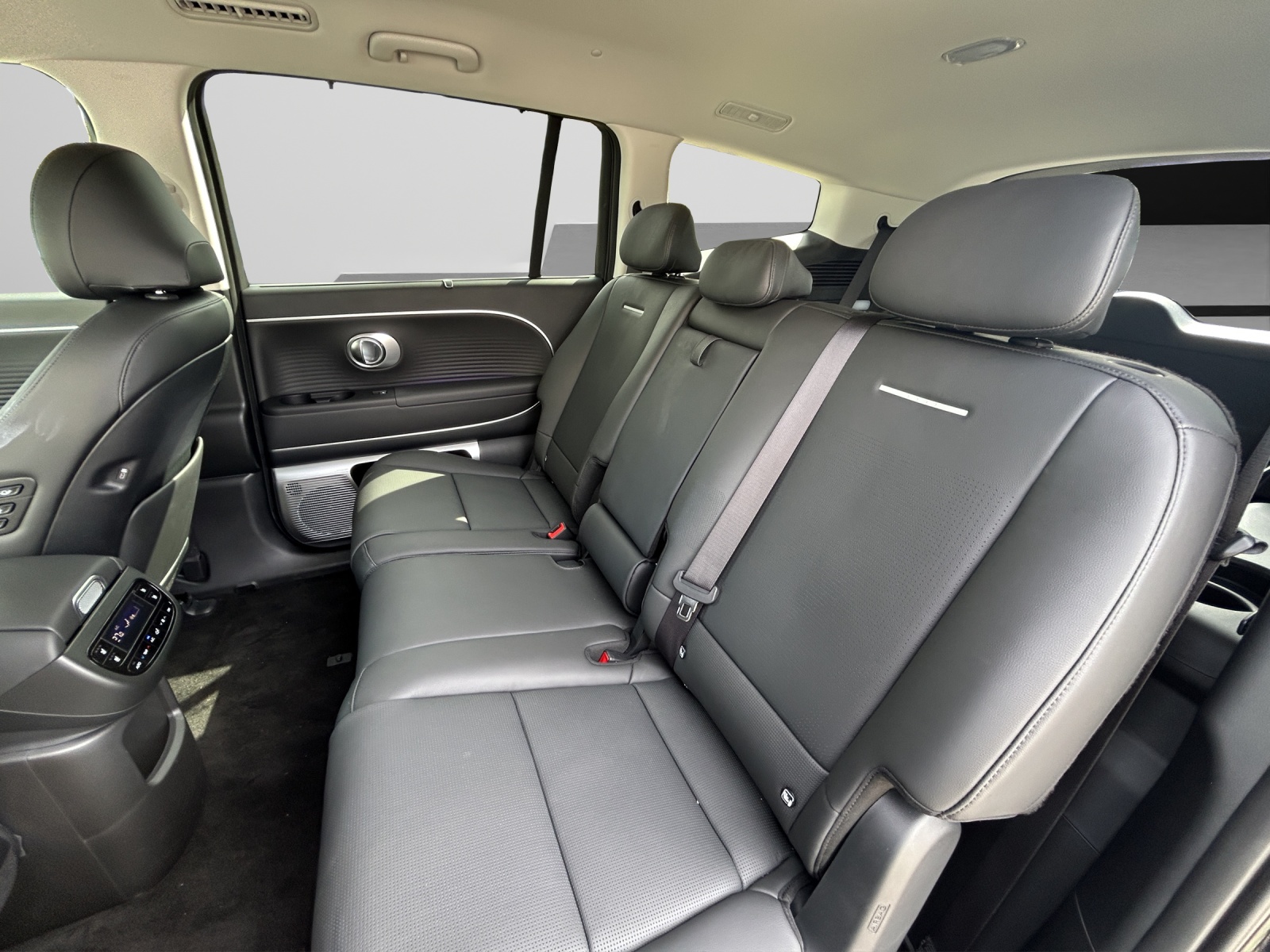 Image HYUNDAI IONIQ-9 Ioniq 9 110kWh Vertex 4WD