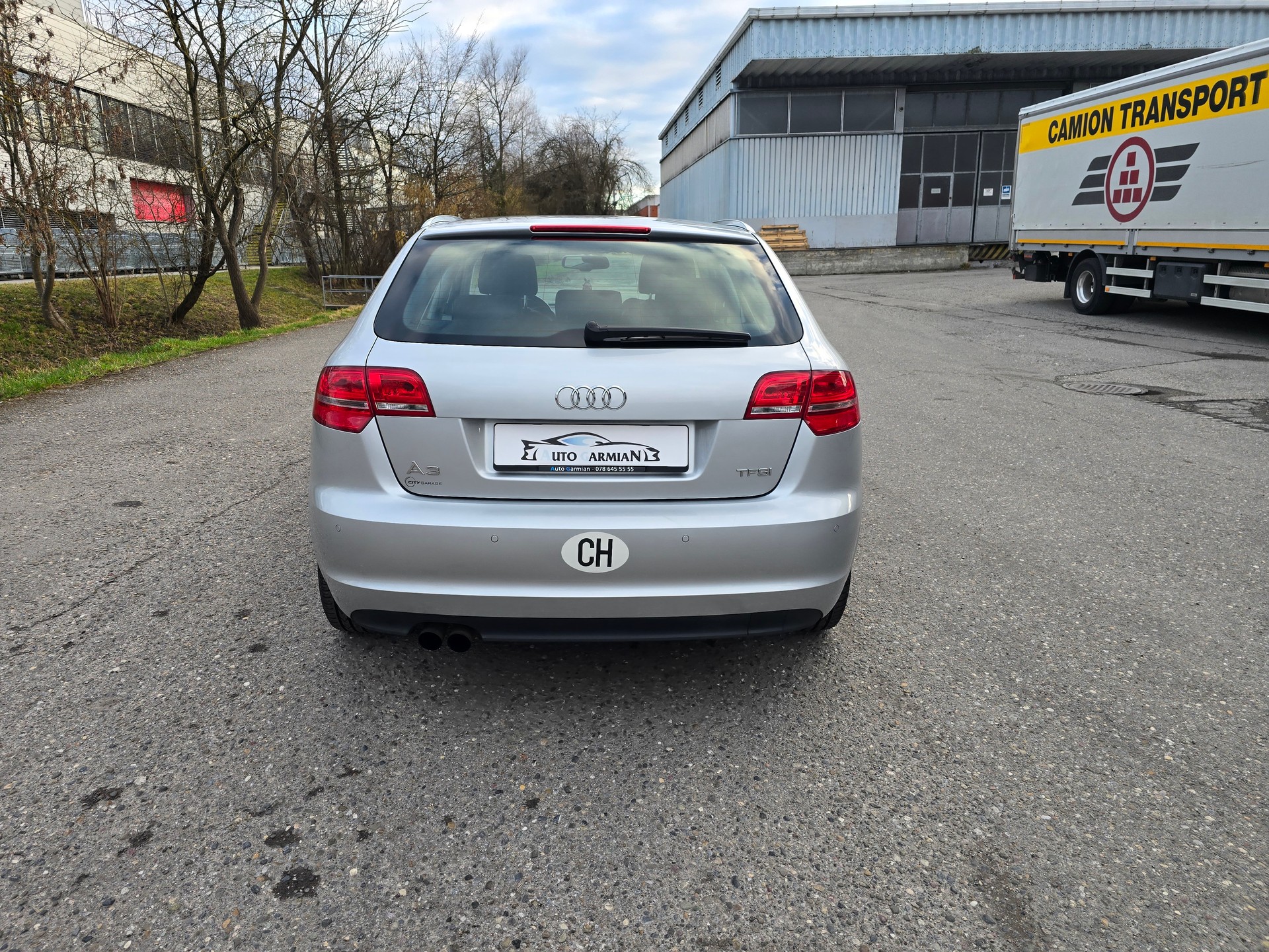 AUDI A3 Sportback 1.8 TFSI Ambiente S-tronic-image-3