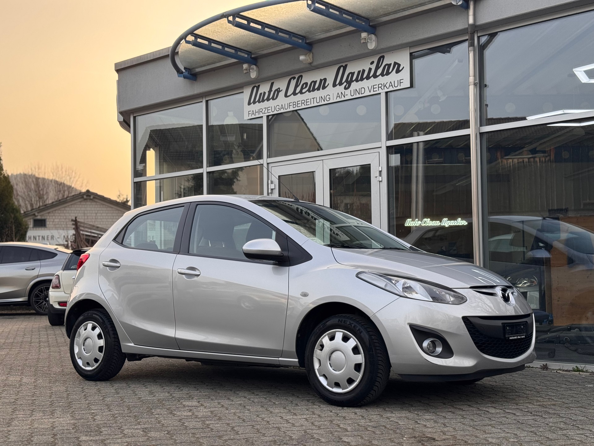 MAZDA 2 1.3i 16V Exclusive-image-0