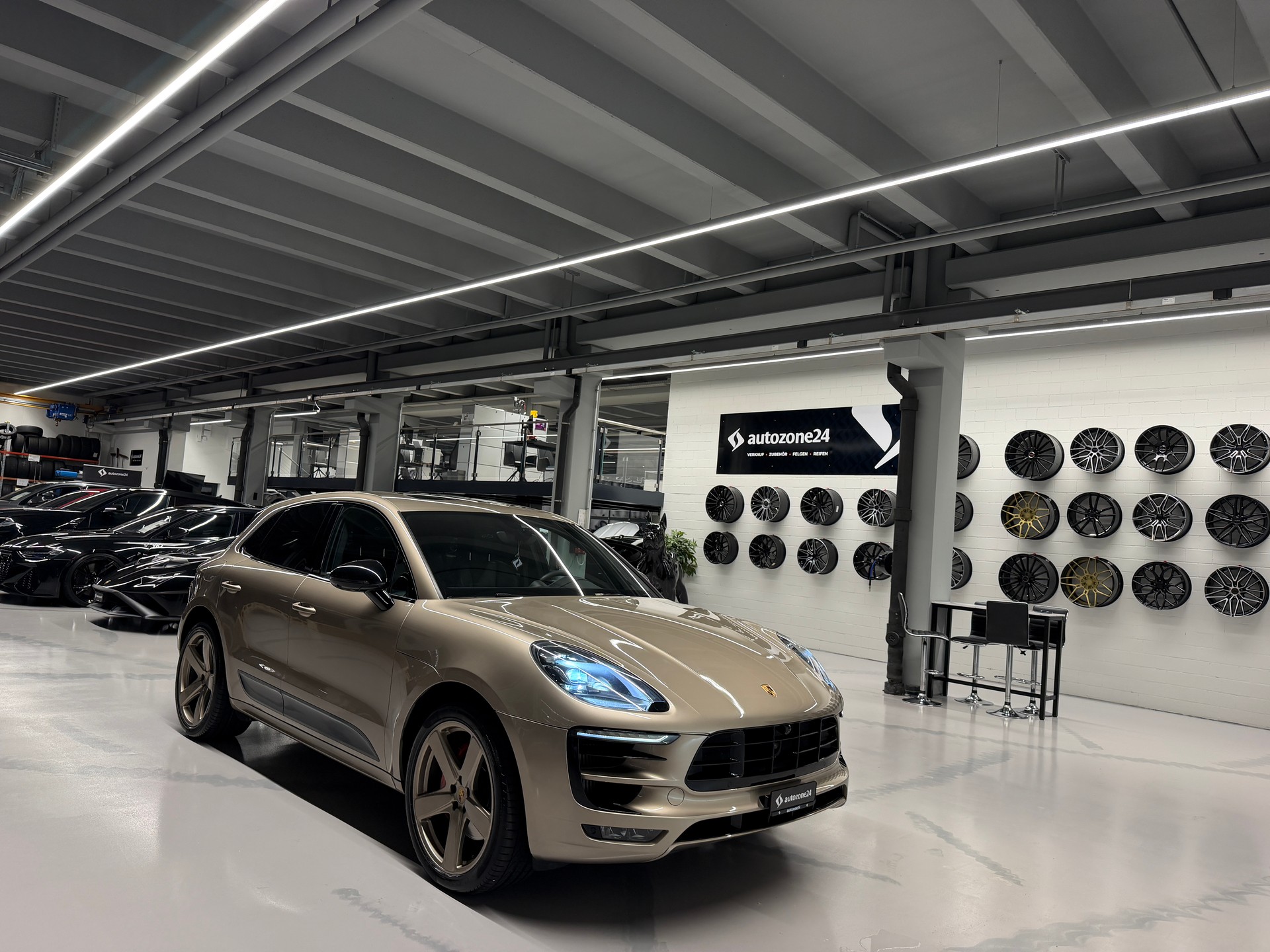 PORSCHE Macan 3.0 V6 GTS (Porsche Approved bis 7.12.2026)-image-7