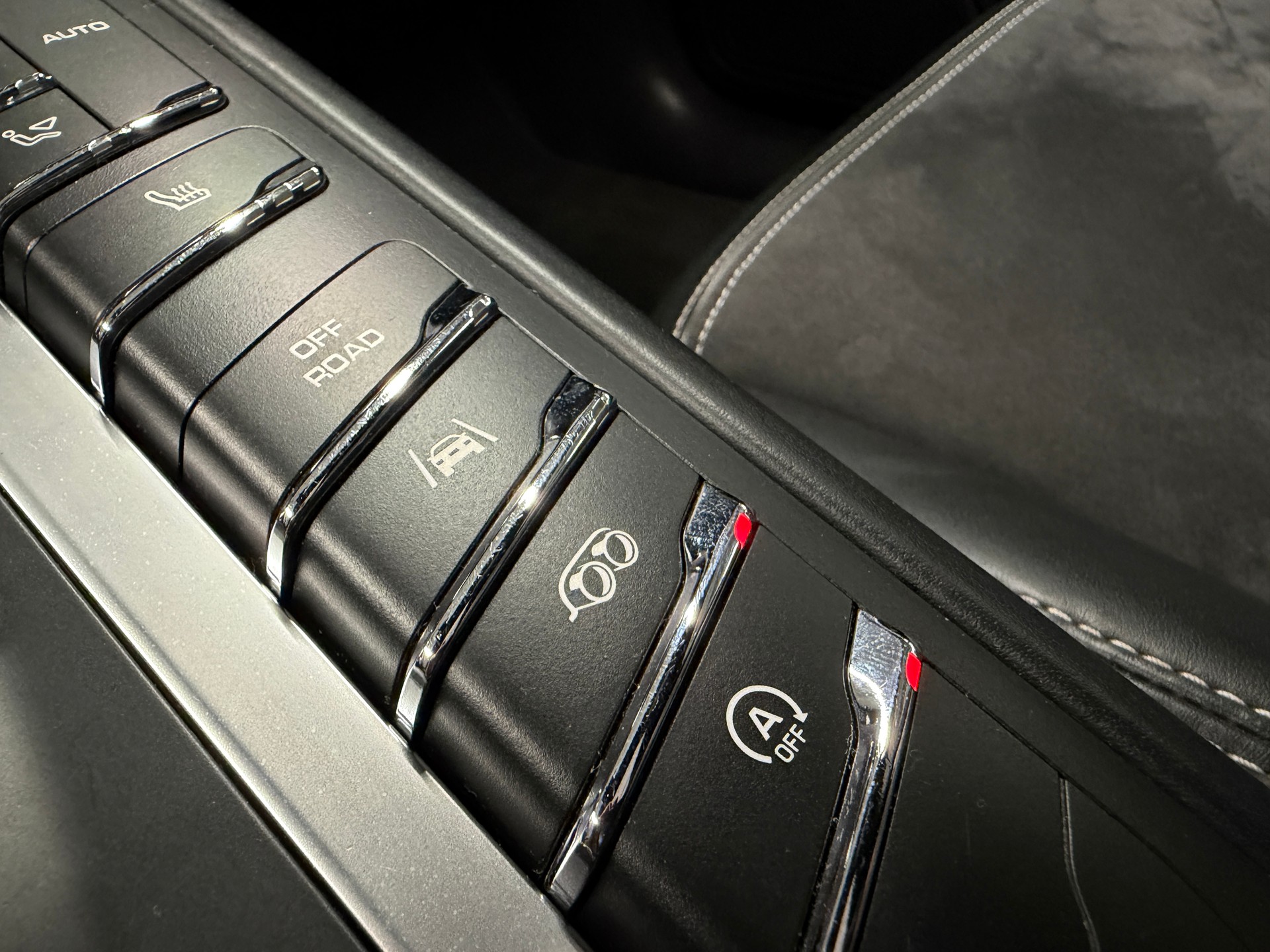 PORSCHE Macan 3.0 V6 GTS (Porsche Approved bis 7.12.2026)-image-20