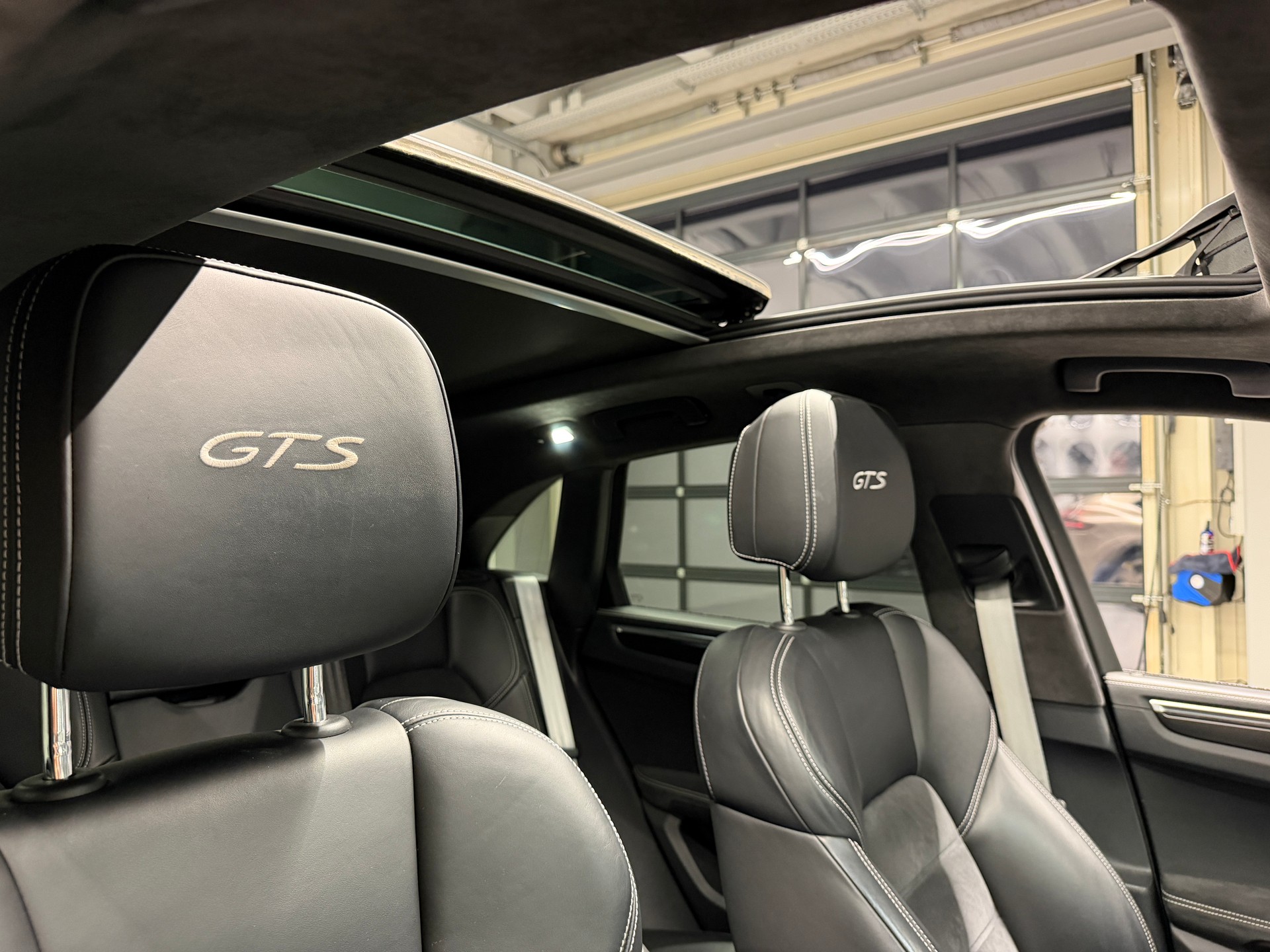 PORSCHE Macan 3.0 V6 GTS (Porsche Approved bis 7.12.2026)-image-19