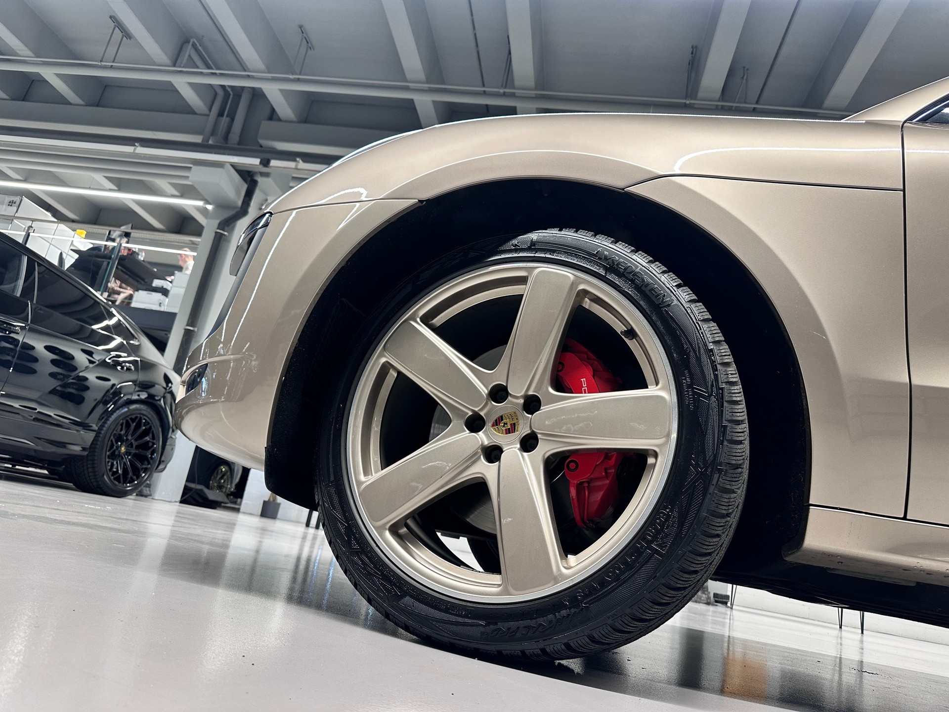 PORSCHE Macan 3.0 V6 GTS (Porsche Approved bis 7.12.2026)-image-13