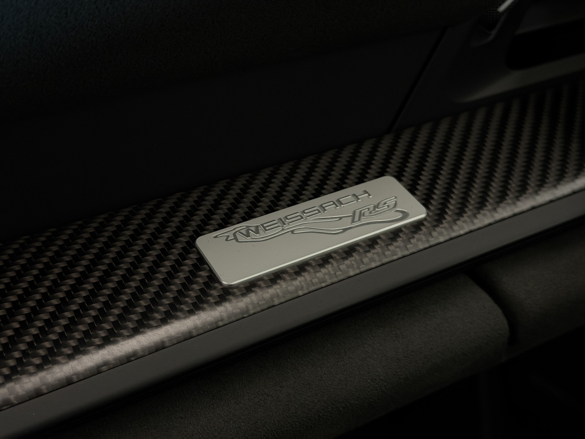 PORSCHE 911 GT3 RS Weissach-Paket-image-19