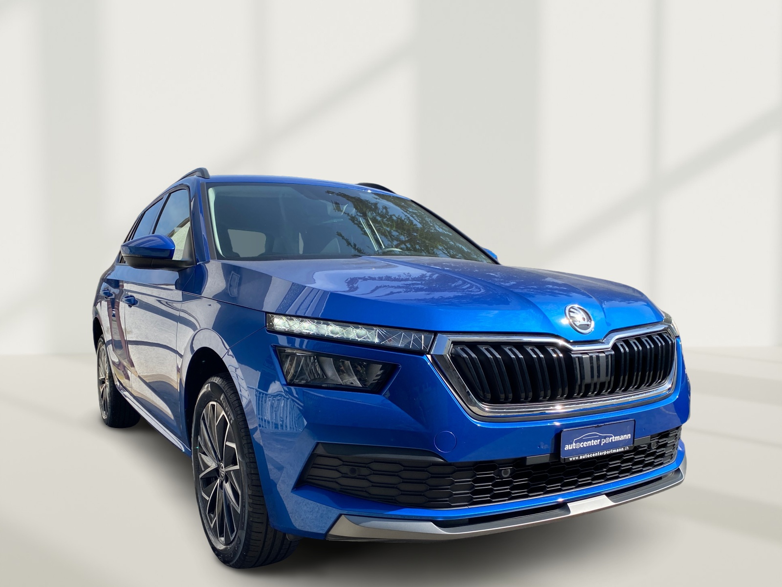 SKODA Kamiq 1.0 TSI Ambition DSG-showroom-element-1