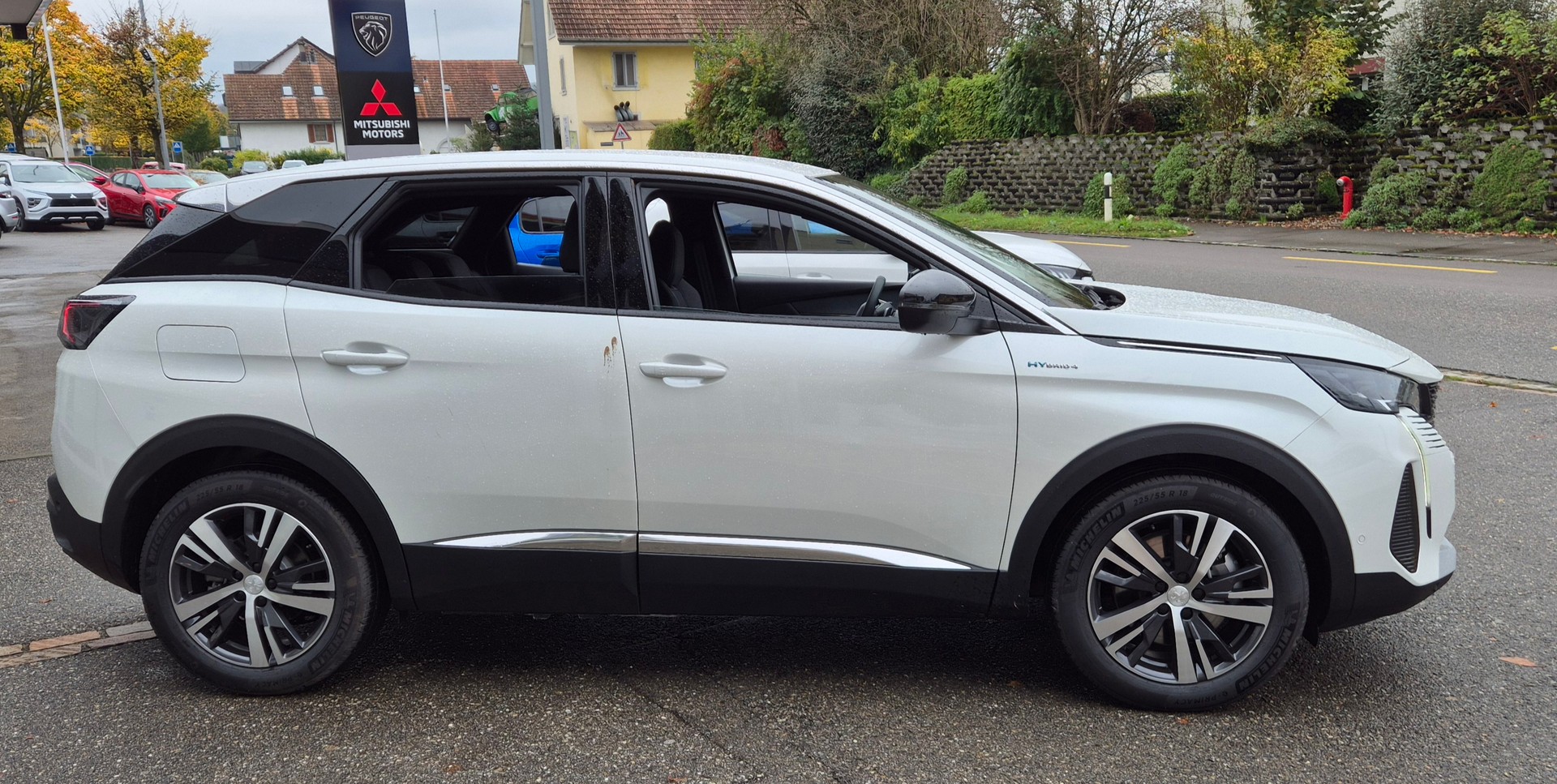 PEUGEOT 3008 4x4 300PS Allure Pack Helvetia (406)-image-3