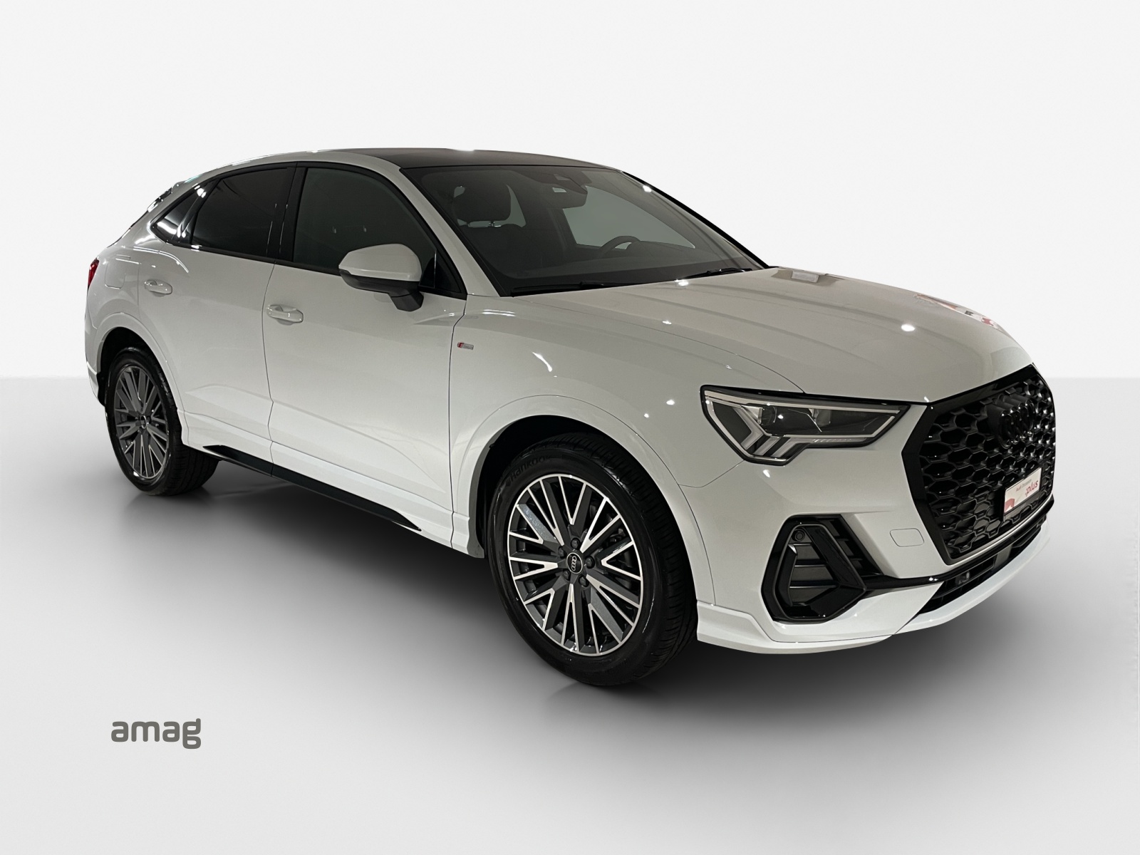 AUDI Q3 Sportback 35 TFSI S line Attraction S-tronic-image-5