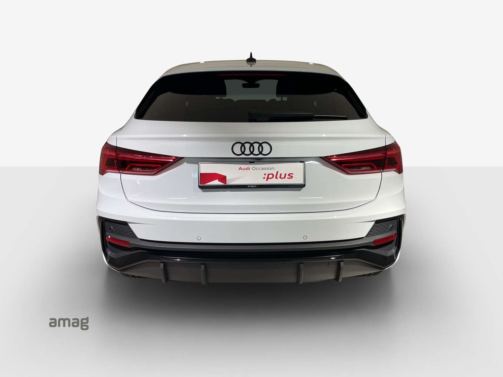 AUDI Q3 Sportback 35 TFSI S line Attraction S-tronic-image-3