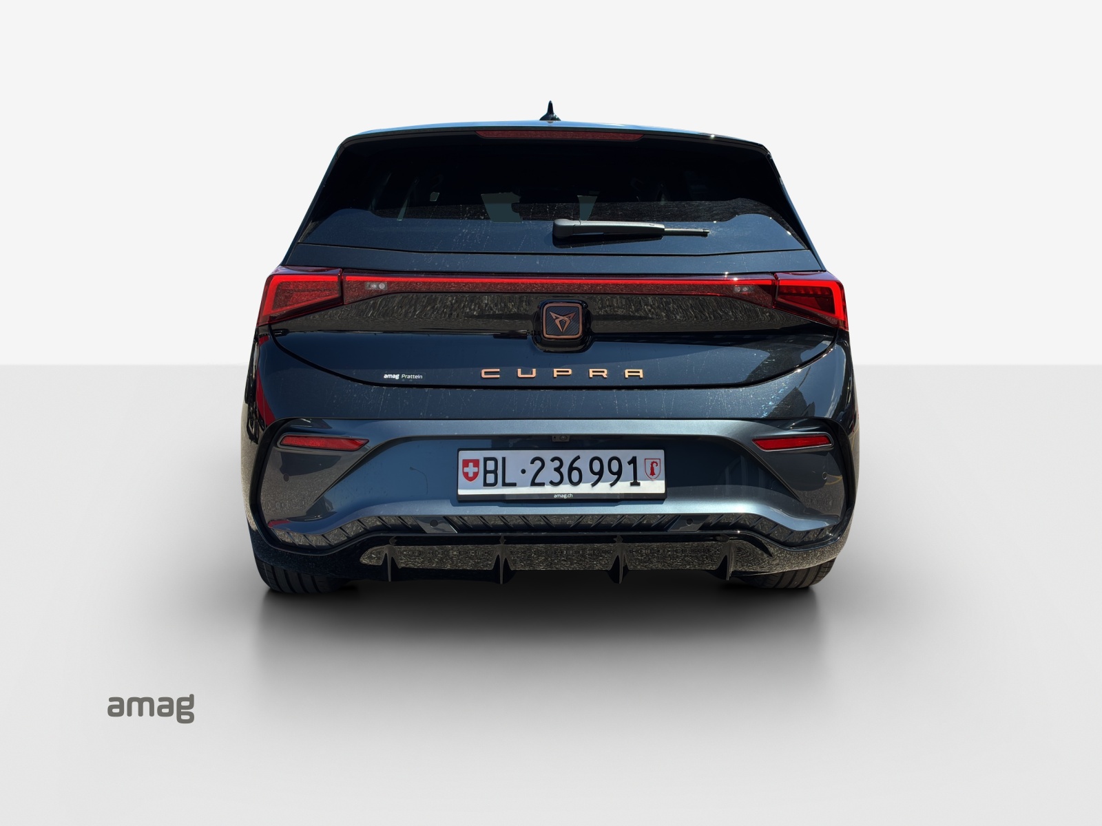 CUPRA Born 79 kWh e-Boost Adrenaline-image-3