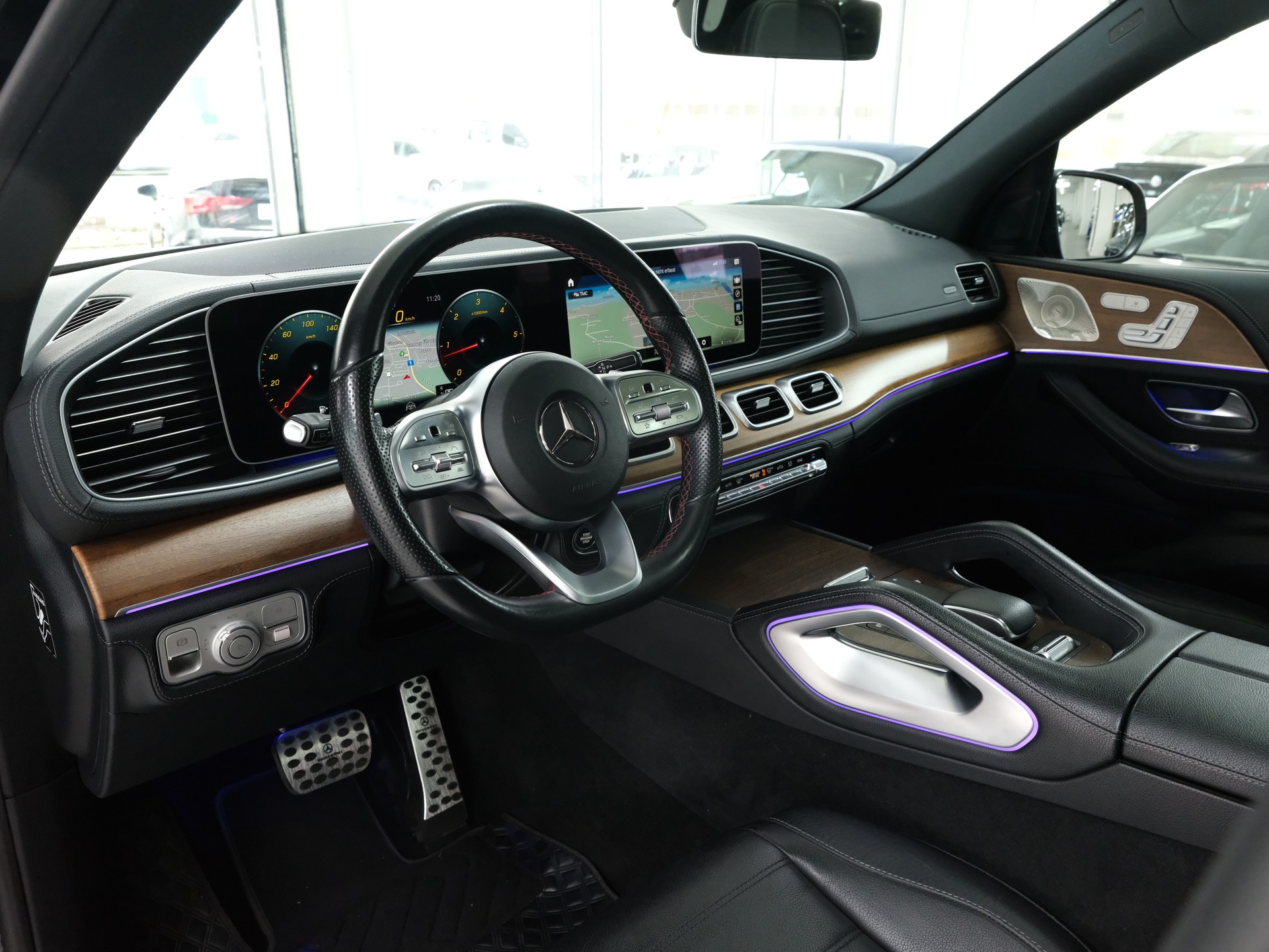 MERCEDES-BENZ GLE 350 d 4Matic AMG Line 9G-Tronic-image-12