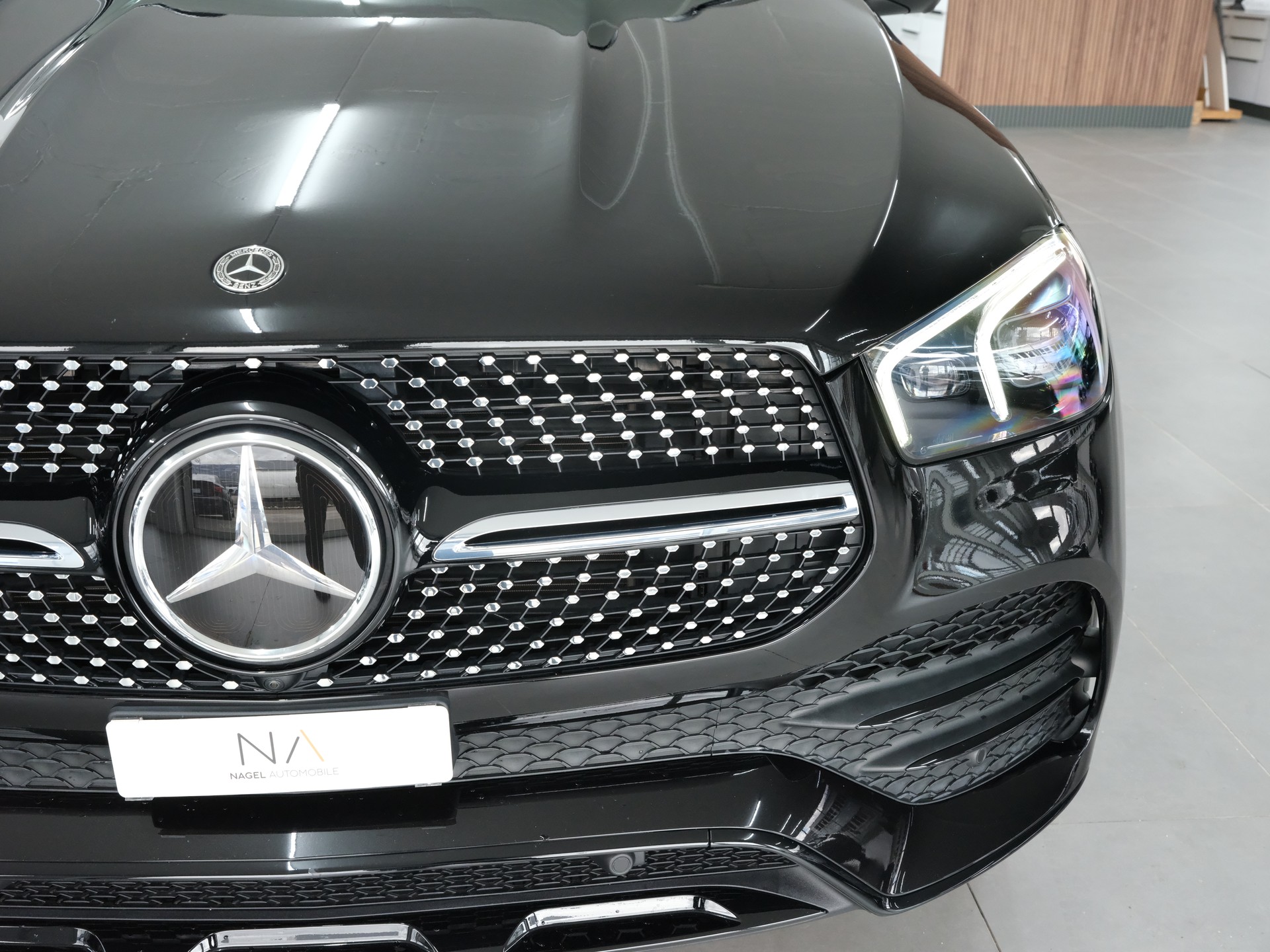 MERCEDES-BENZ GLE 350 d 4Matic AMG Line 9G-Tronic-image-9
