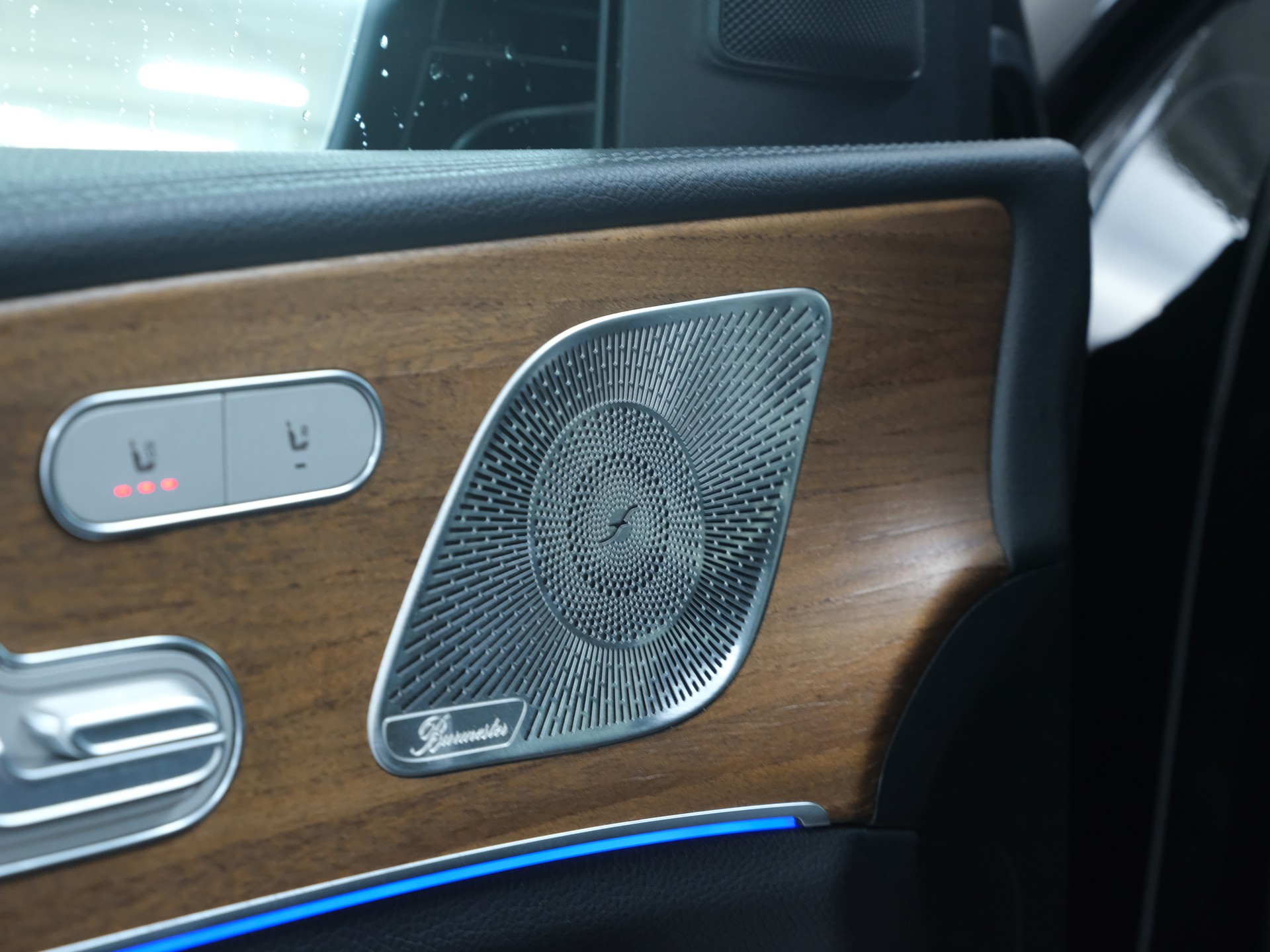 MERCEDES-BENZ GLE 350 d 4Matic AMG Line 9G-Tronic-image-15