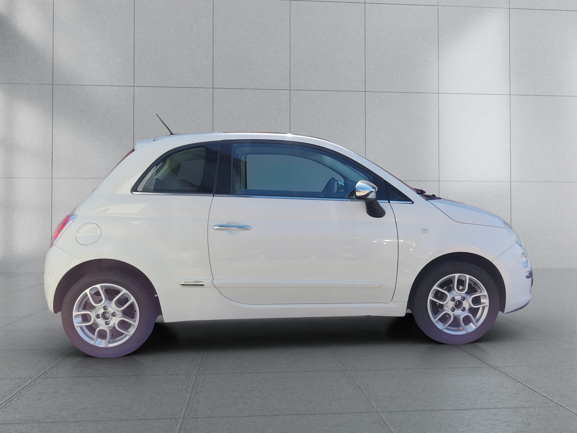 FIAT 500 1.2 Lounge-image-7