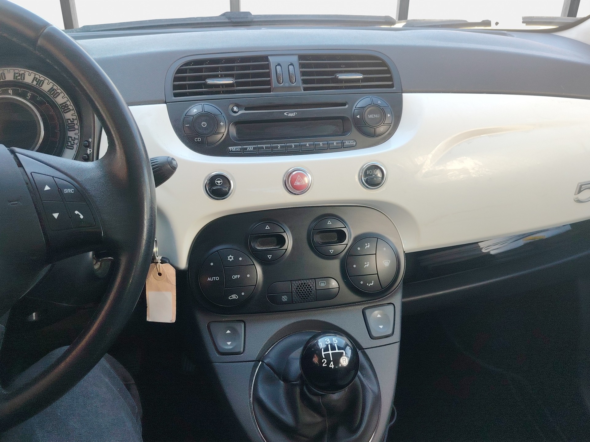 FIAT 500 1.2 Lounge-image-10