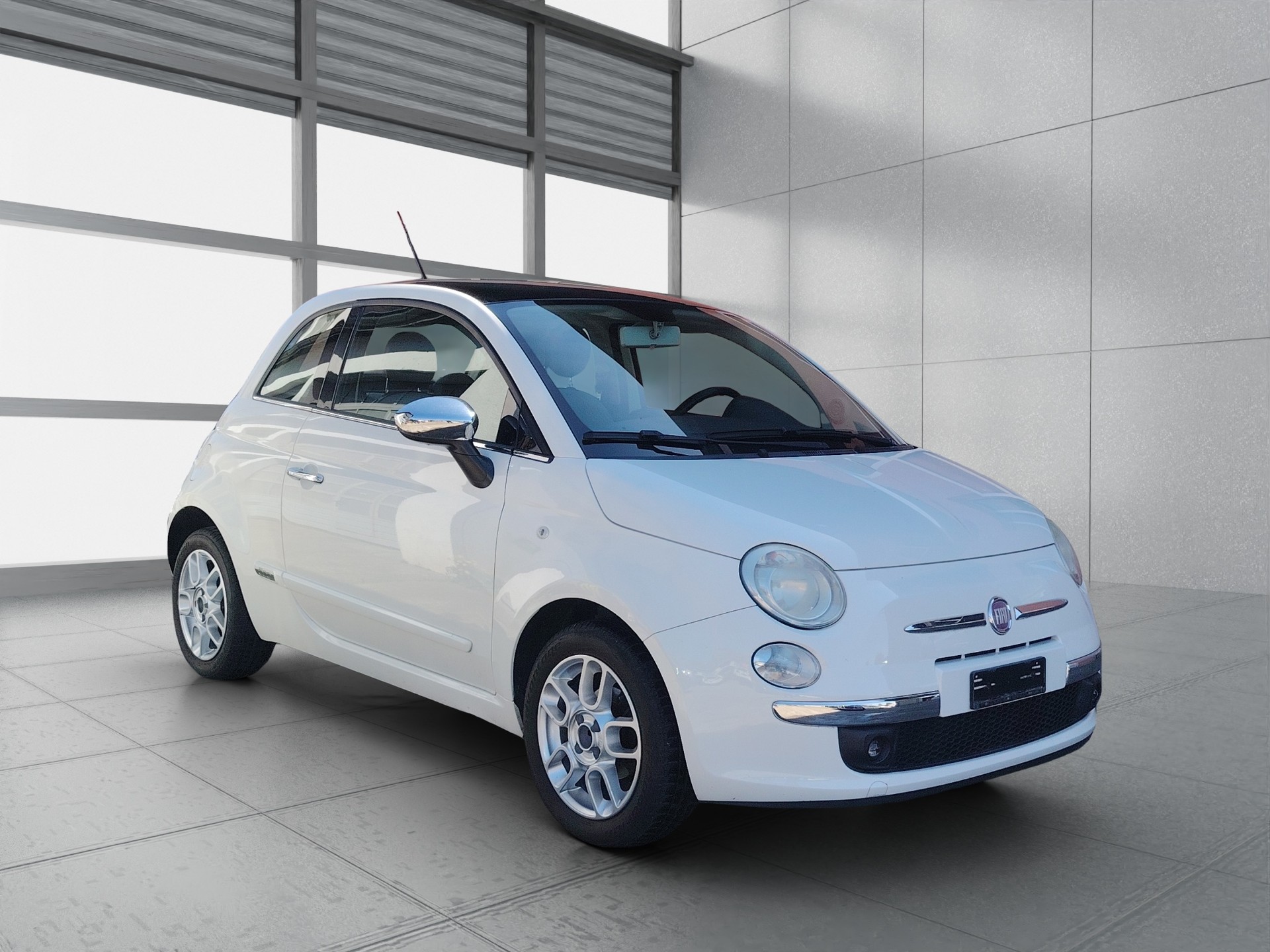 FIAT 500 1.2 Lounge-image-2