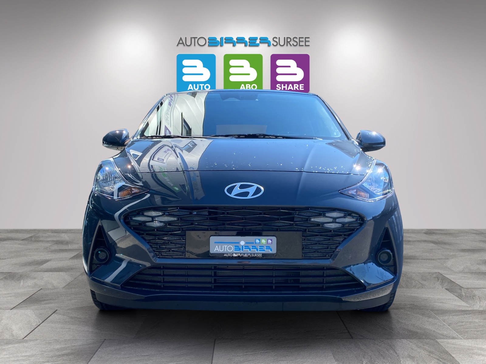 HYUNDAI i10 1.2 Amplia-image-1