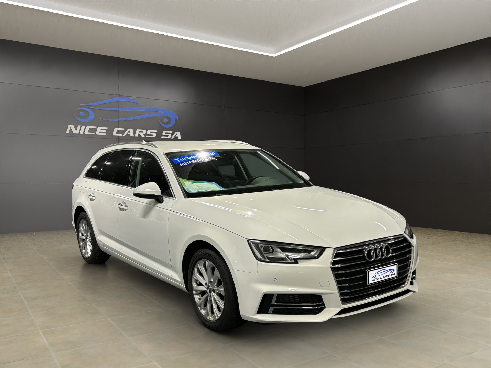 AUDI A4 Avant 35 TDI Design S-tronic-image-1
