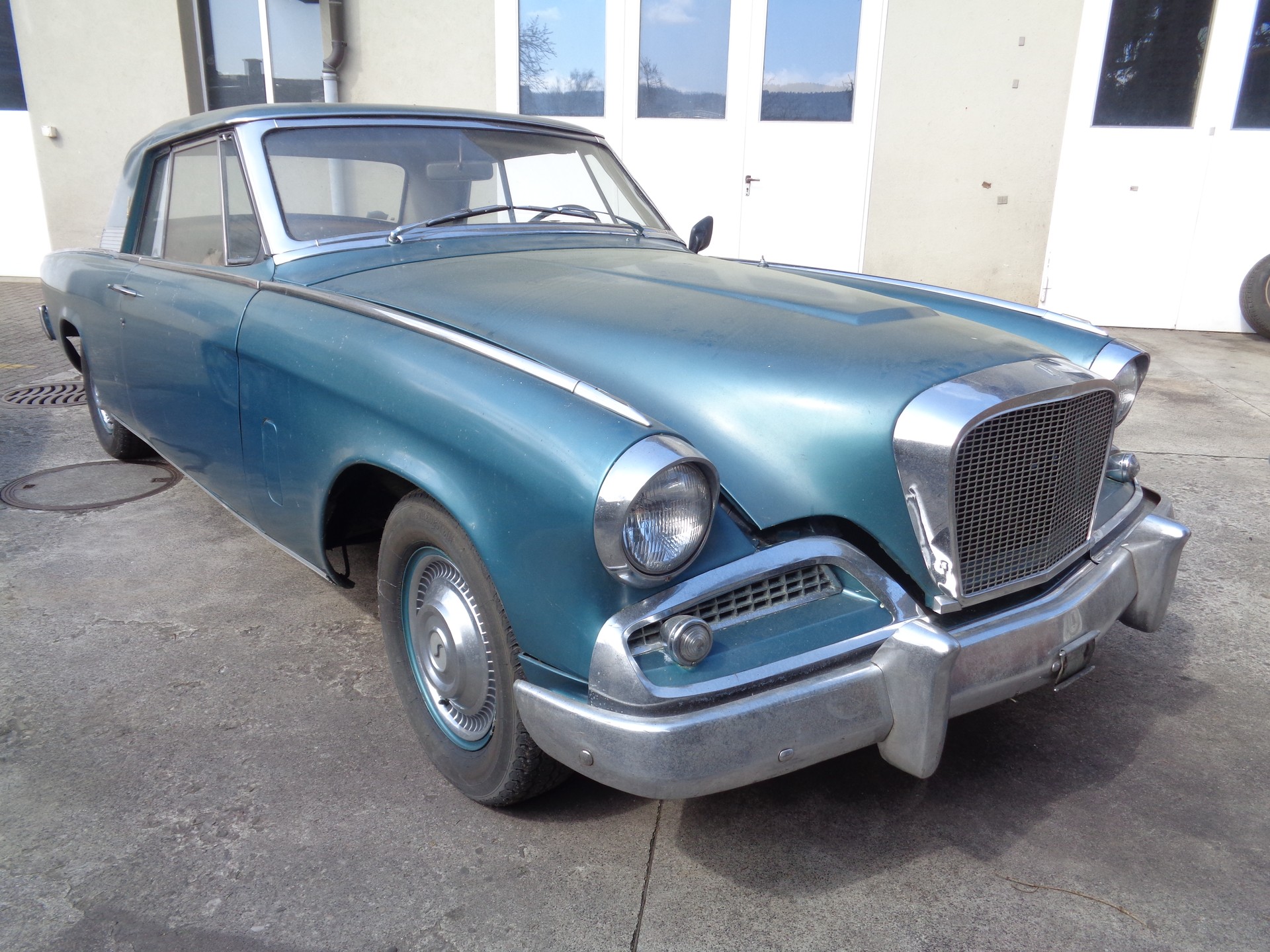 STUDEBAKER Gran Turismo GT