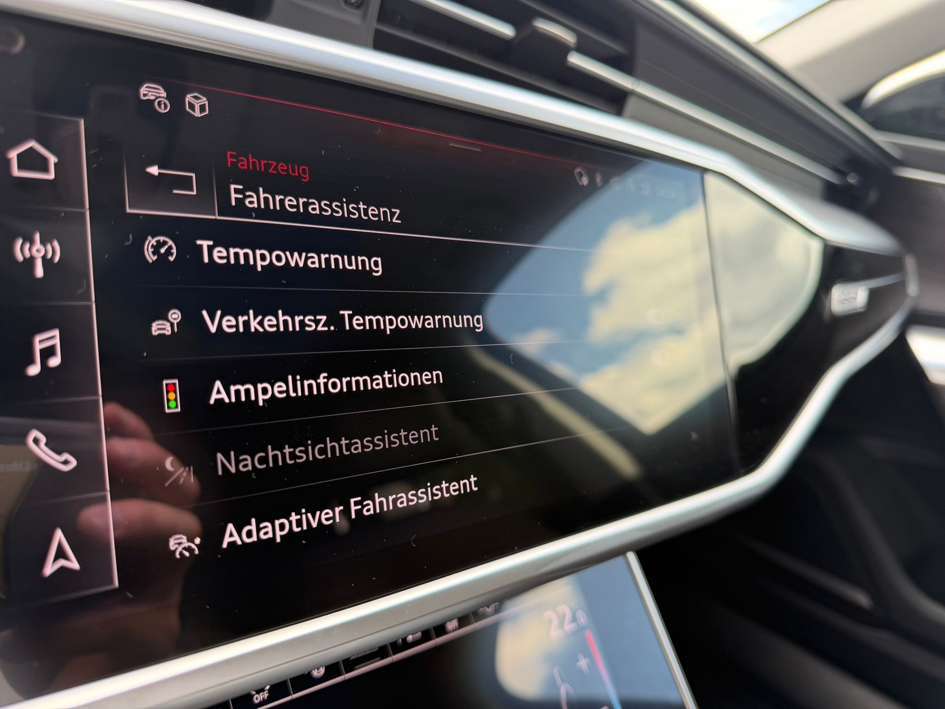 AUDI A6 Avant 50 TDI S line quattro tiptronic-image-17