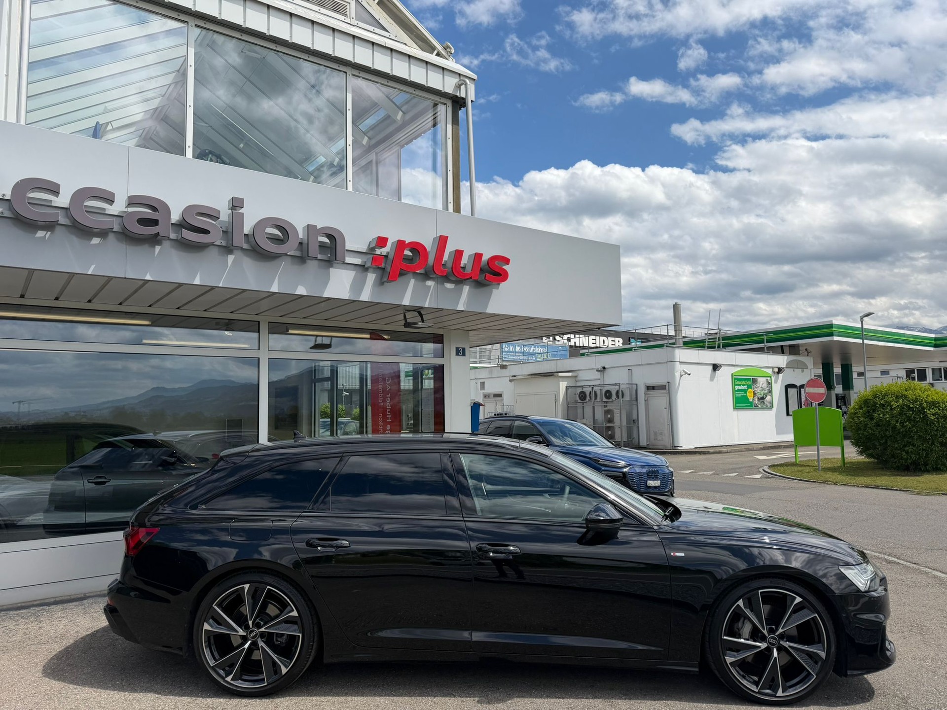 AUDI A6 Avant 50 TDI S line quattro tiptronic-image-2
