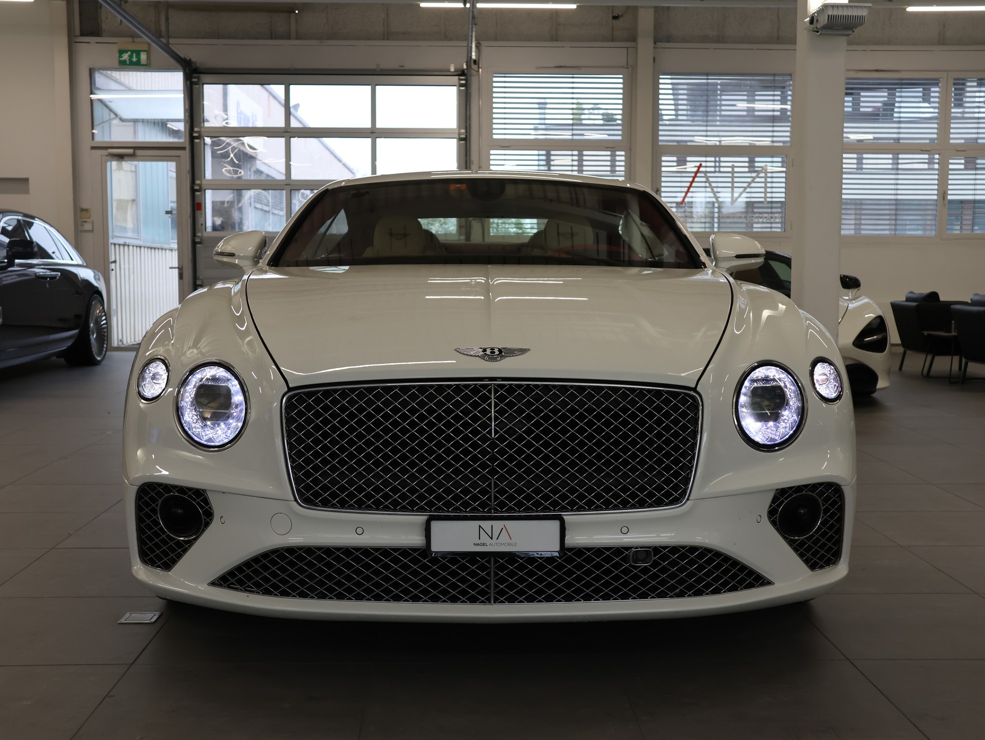 BENTLEY Continental GT 6.0 W12 *Rotating Display* *360 Kamera* *Diamond Packet*-showroom-element-2