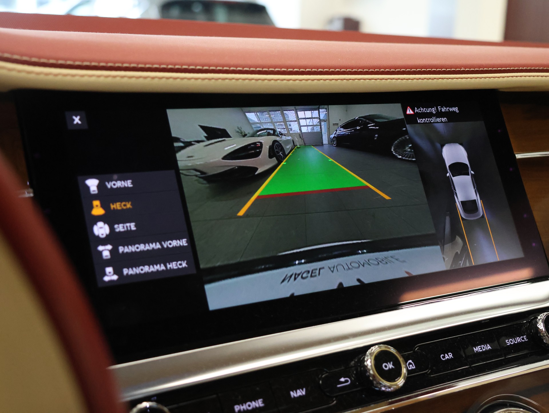 BENTLEY Continental GT 6.0 W12 *Rotating Display* *360 Kamera* *Diamond Packet*-image-29