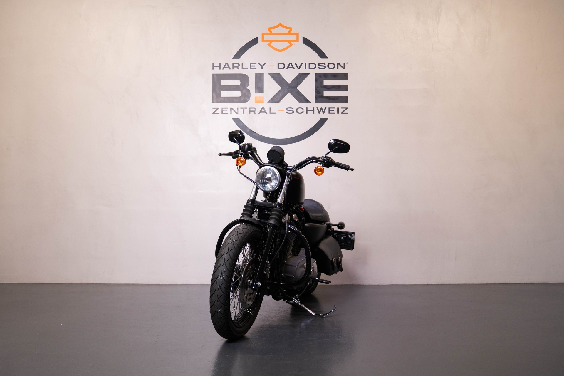 HARLEY-DAVIDSON XL 1200 N Sportster Nightster-showroom-element-2