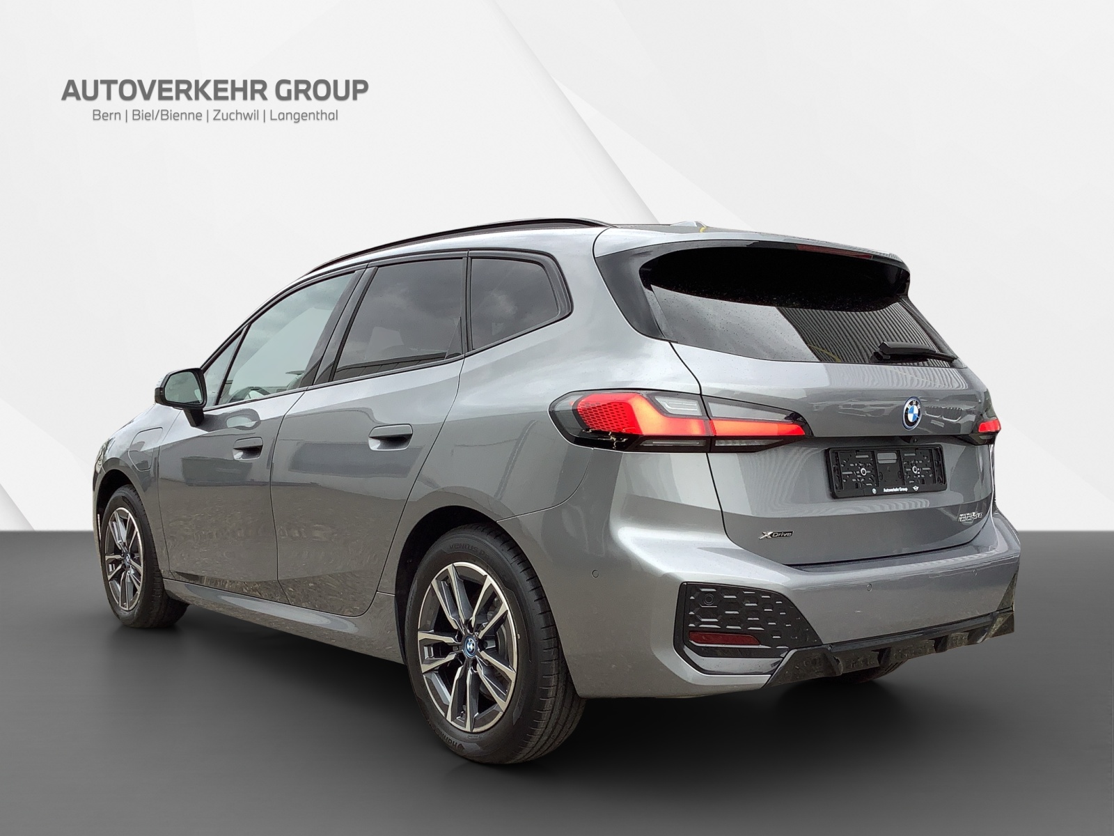 BMW 225e xDr. Act. T. M Sport-image-2