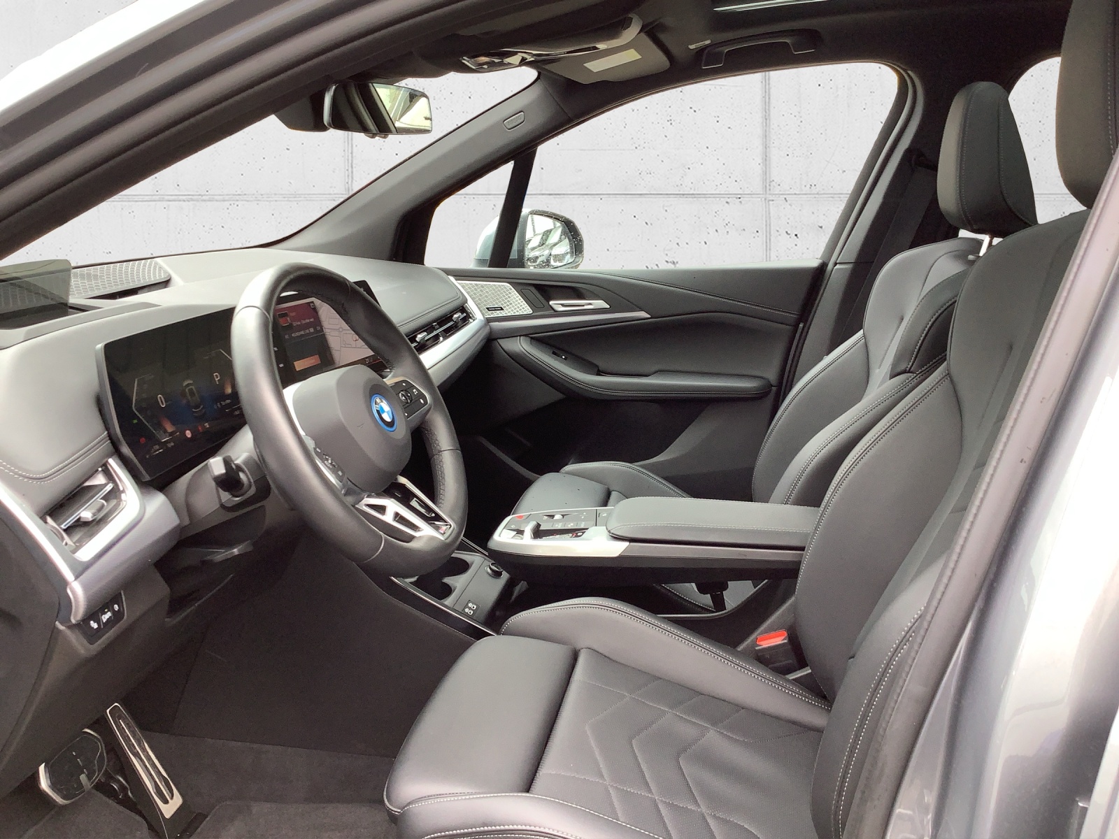 BMW 225e xDr. Act. T. M Sport-image-11
