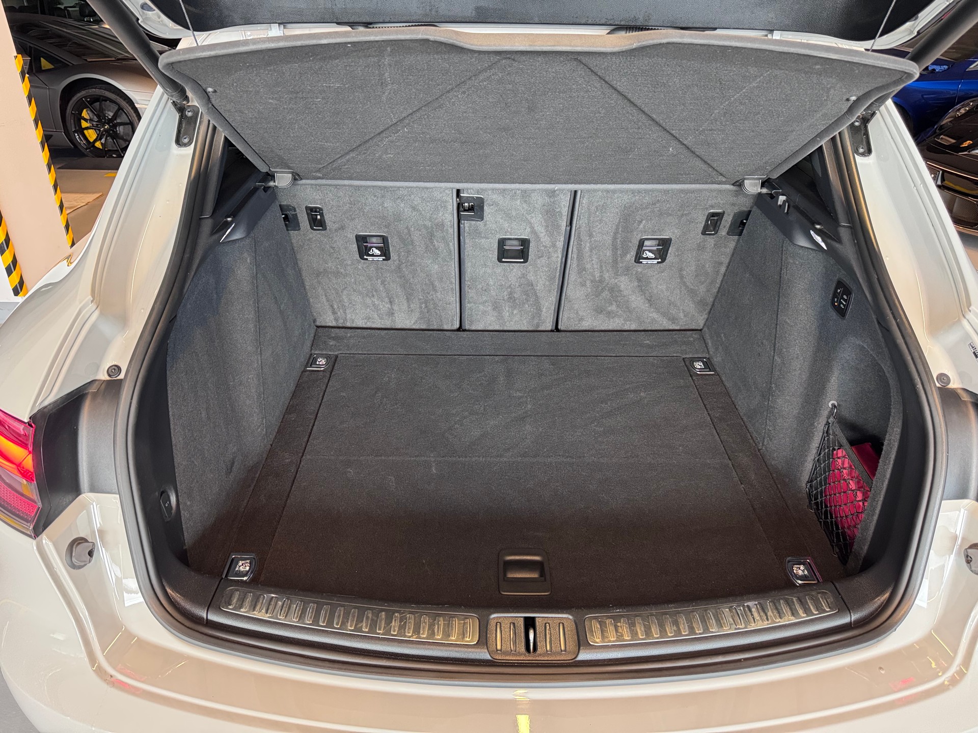 PORSCHE Macan S PDK-image-11