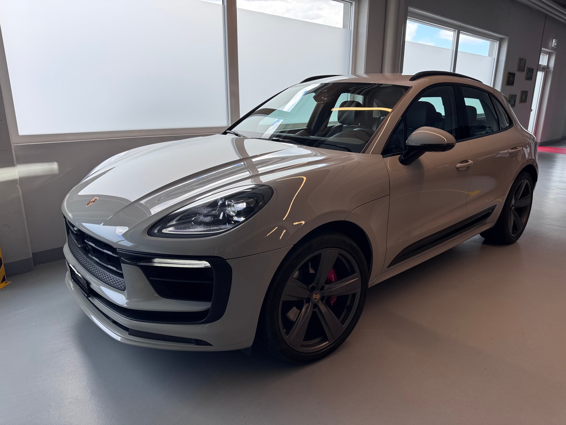 PORSCHE Macan S PDK-image-1