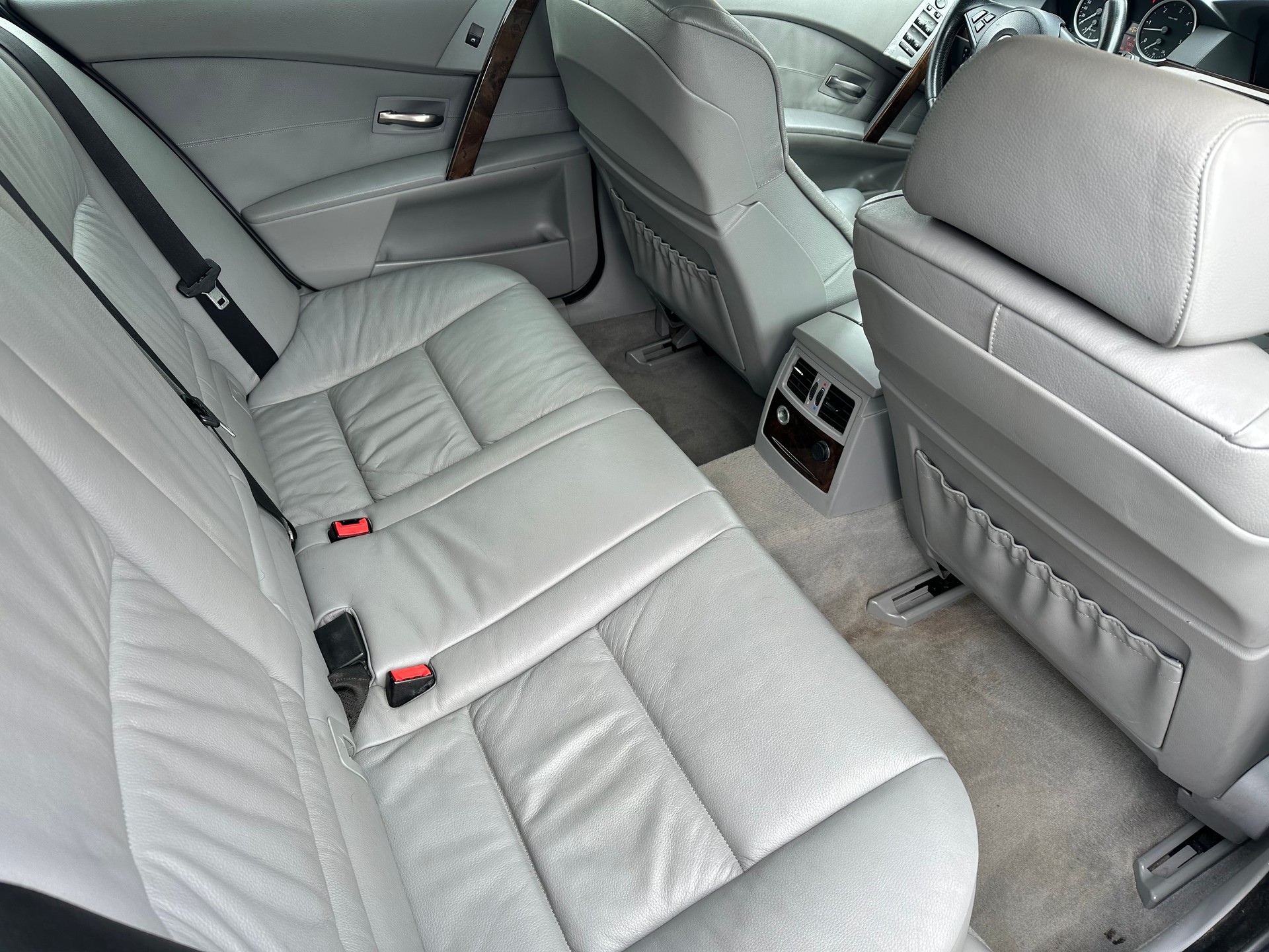 BMW 535d Touring-image-10
