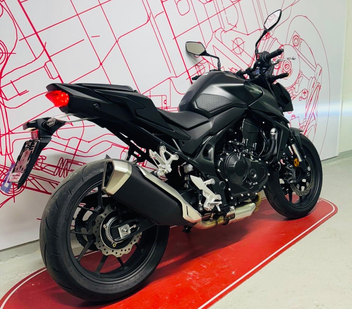 HONDA CB 750 Hornet-showroom-element-2