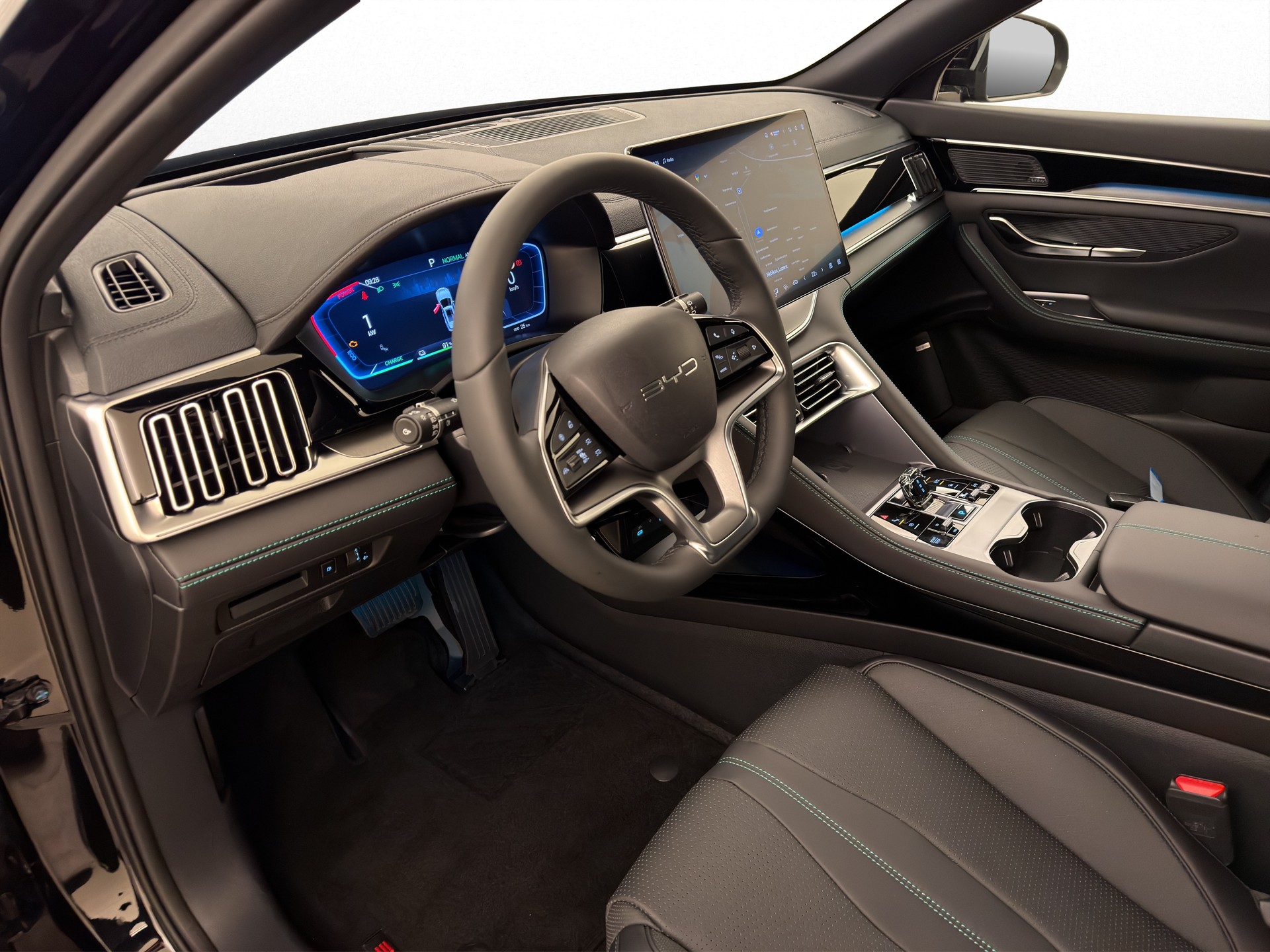 BYD Seal U DM-i Design AWD-image-11