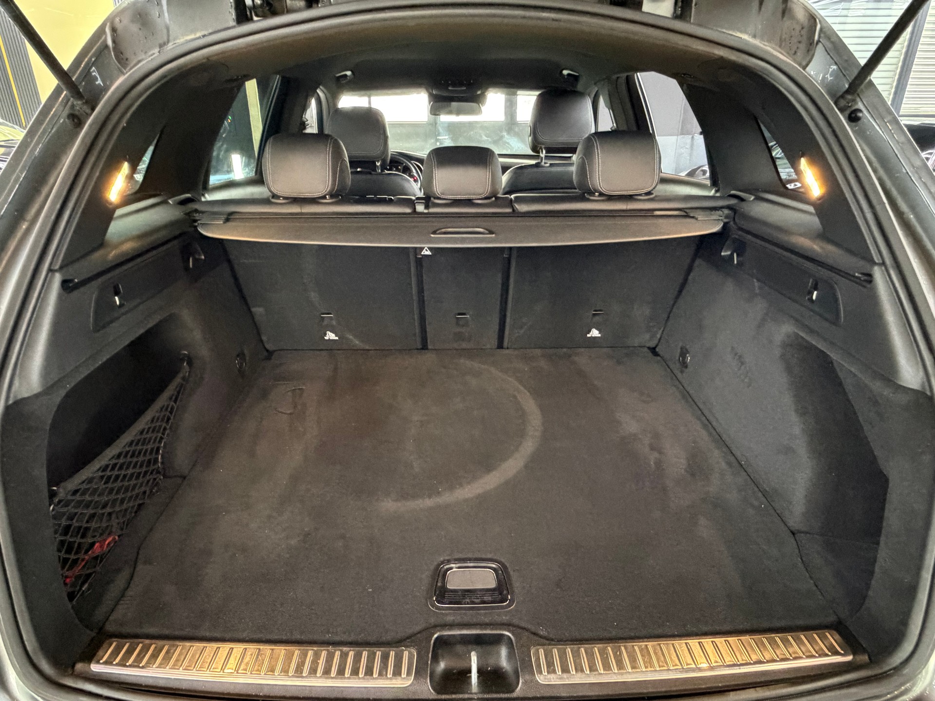 MERCEDES-BENZ GLC 250 d Exclusive 4Matic 9G-Tronic-image-15
