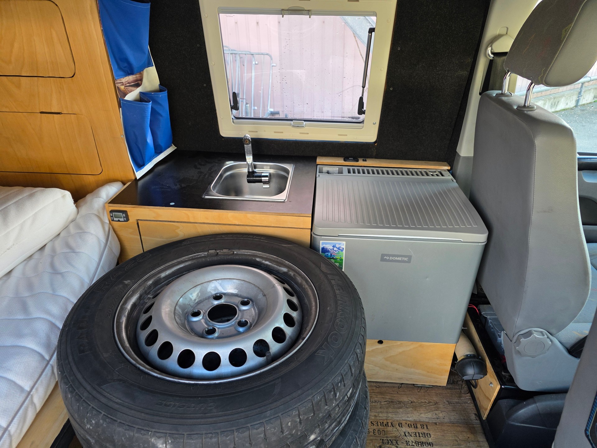 VW T5 1.9 TDI PD Entry-image-11