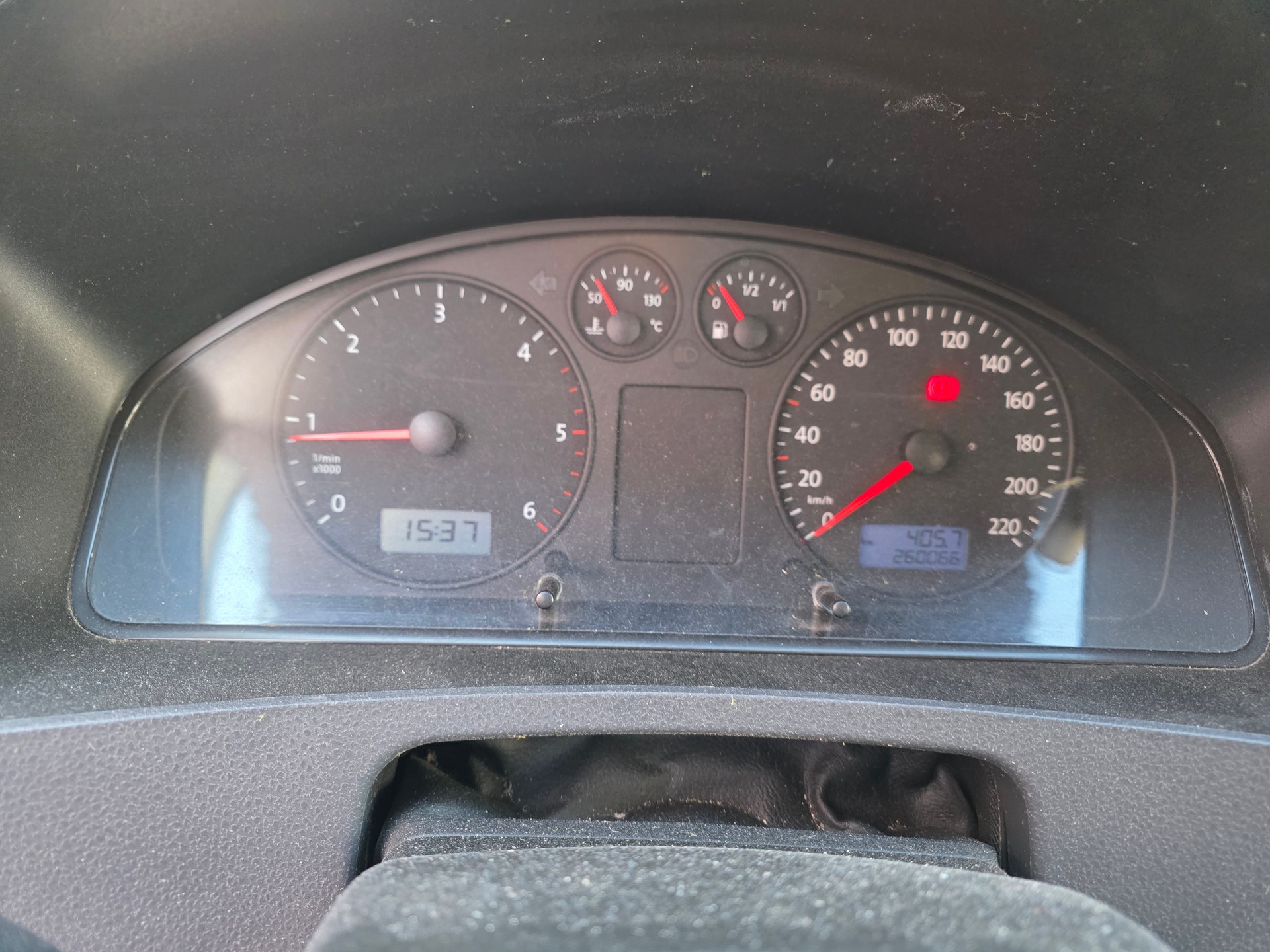 VW T5 1.9 TDI PD Entry-image-14