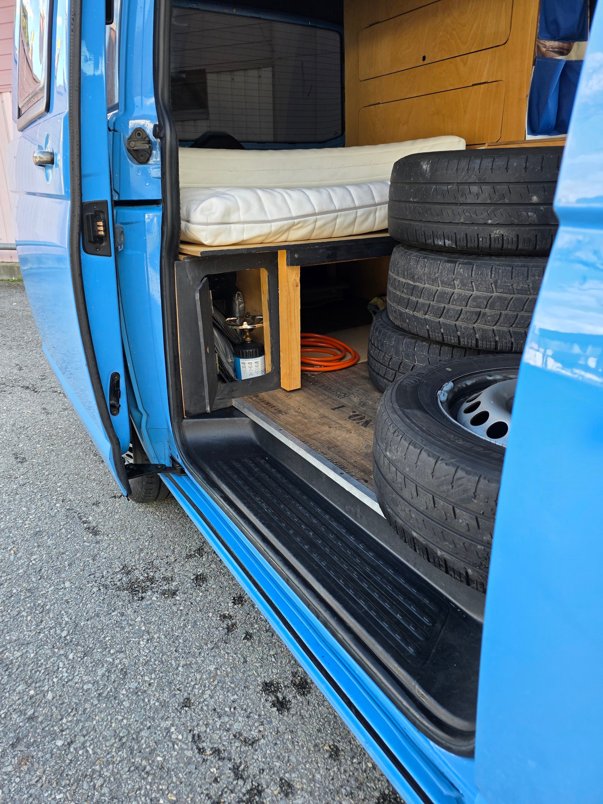 VW T5 1.9 TDI PD Entry-image-9
