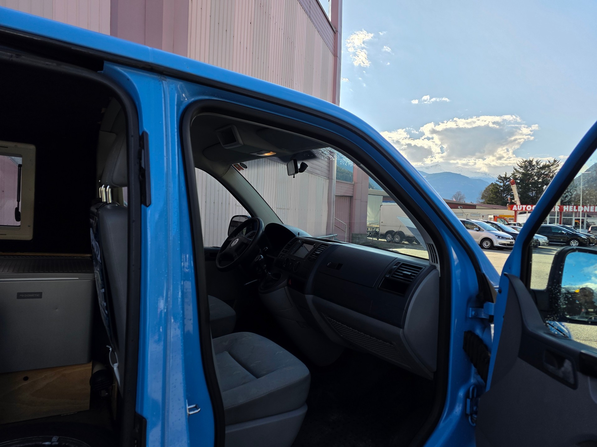 VW T5 1.9 TDI PD Entry-image-12