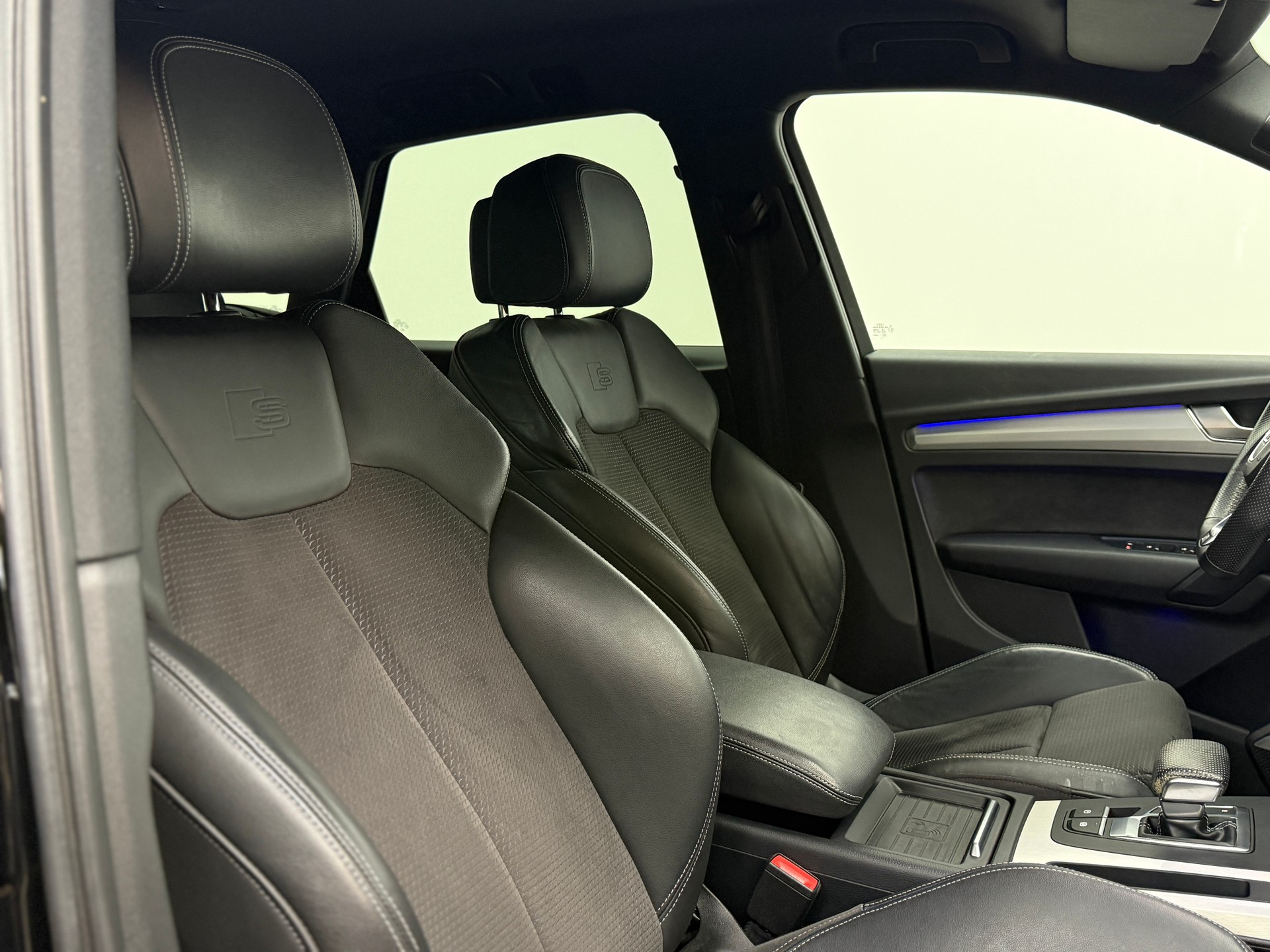 AUDI Q5 2.0 TFSI sport quattro S-tronic-image-20